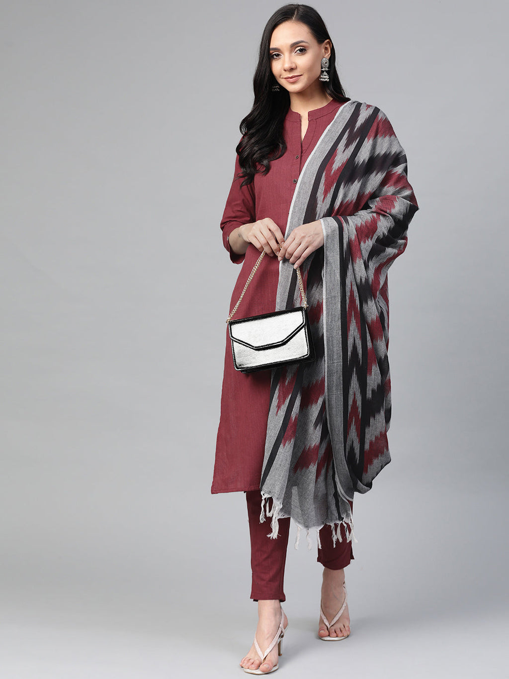 Jompers Women Maroon & Grey Solid Kurta with Trousers & Dupatta