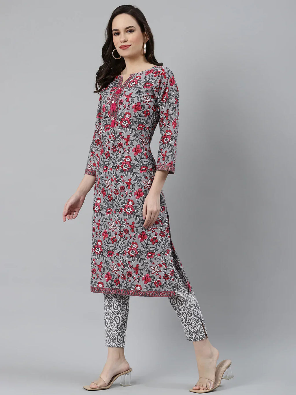 Jompers Women's Grey & Magenta Block Print Pure Cotton Kurta with Trousers & Dupatta