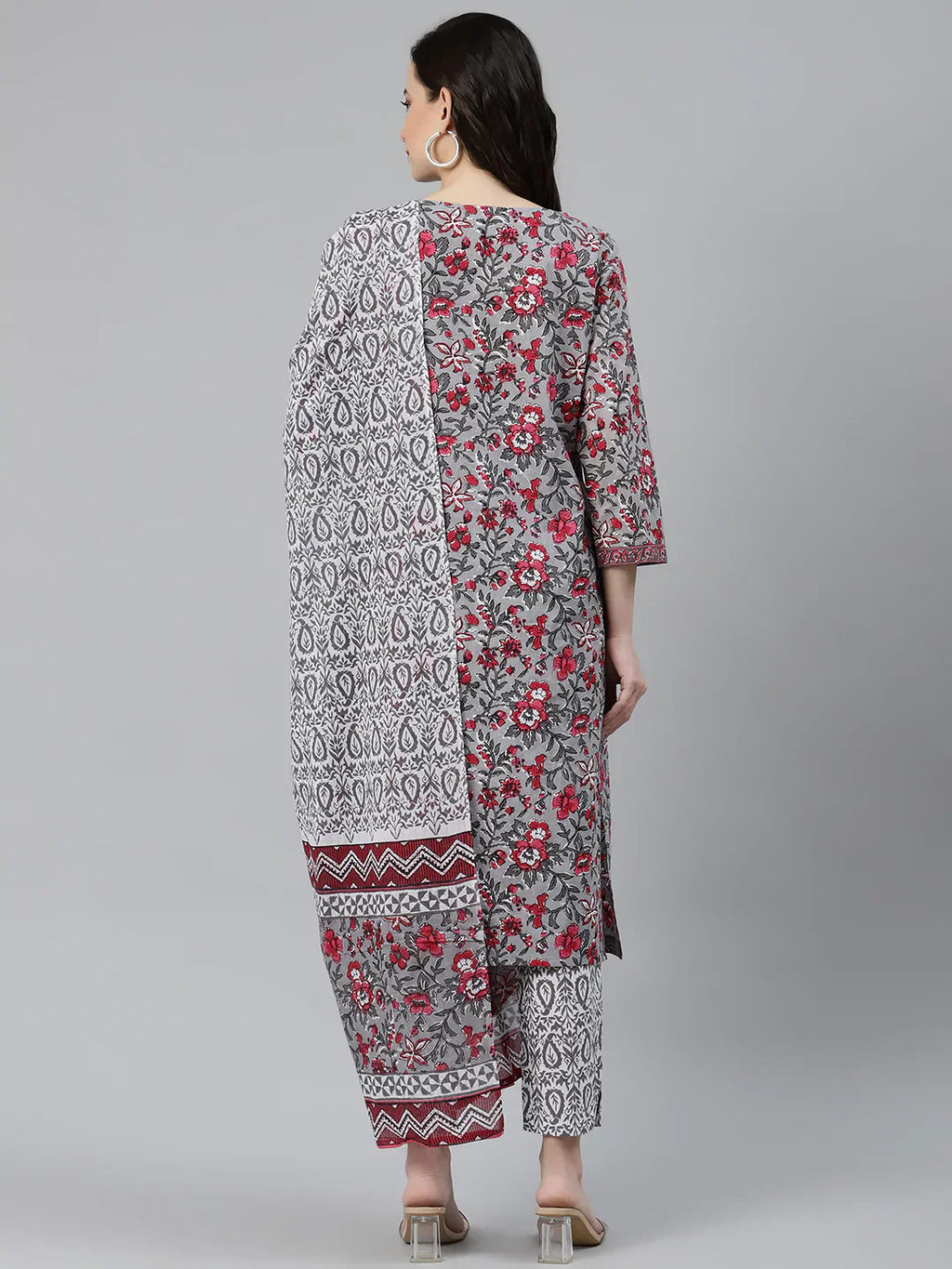 Jompers Women's Grey & Magenta Block Print Pure Cotton Kurta with Trousers & Dupatta