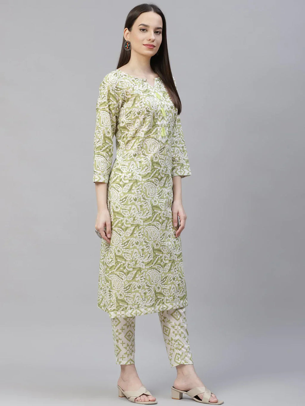 Jompers Women's Green Ethnic Motifs Printed Pure Cotton Kurta with Trousers & Dupatta