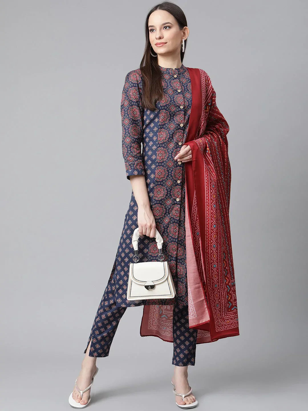 Jompers Women's Blue & Maroon Printed Regular Pure Cotton Kurta with Trousers & With Dupatta