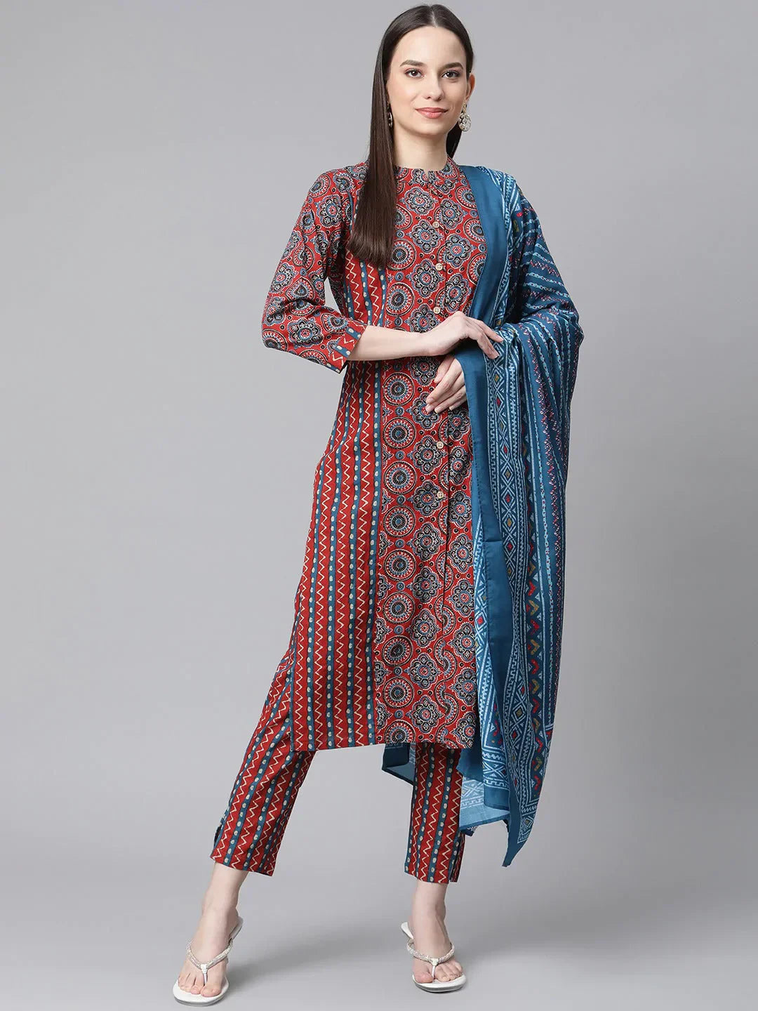 Jompers Women's Maroon & Blue Printed Regular Pure Cotton Kurta with Trousers & With Dupatta