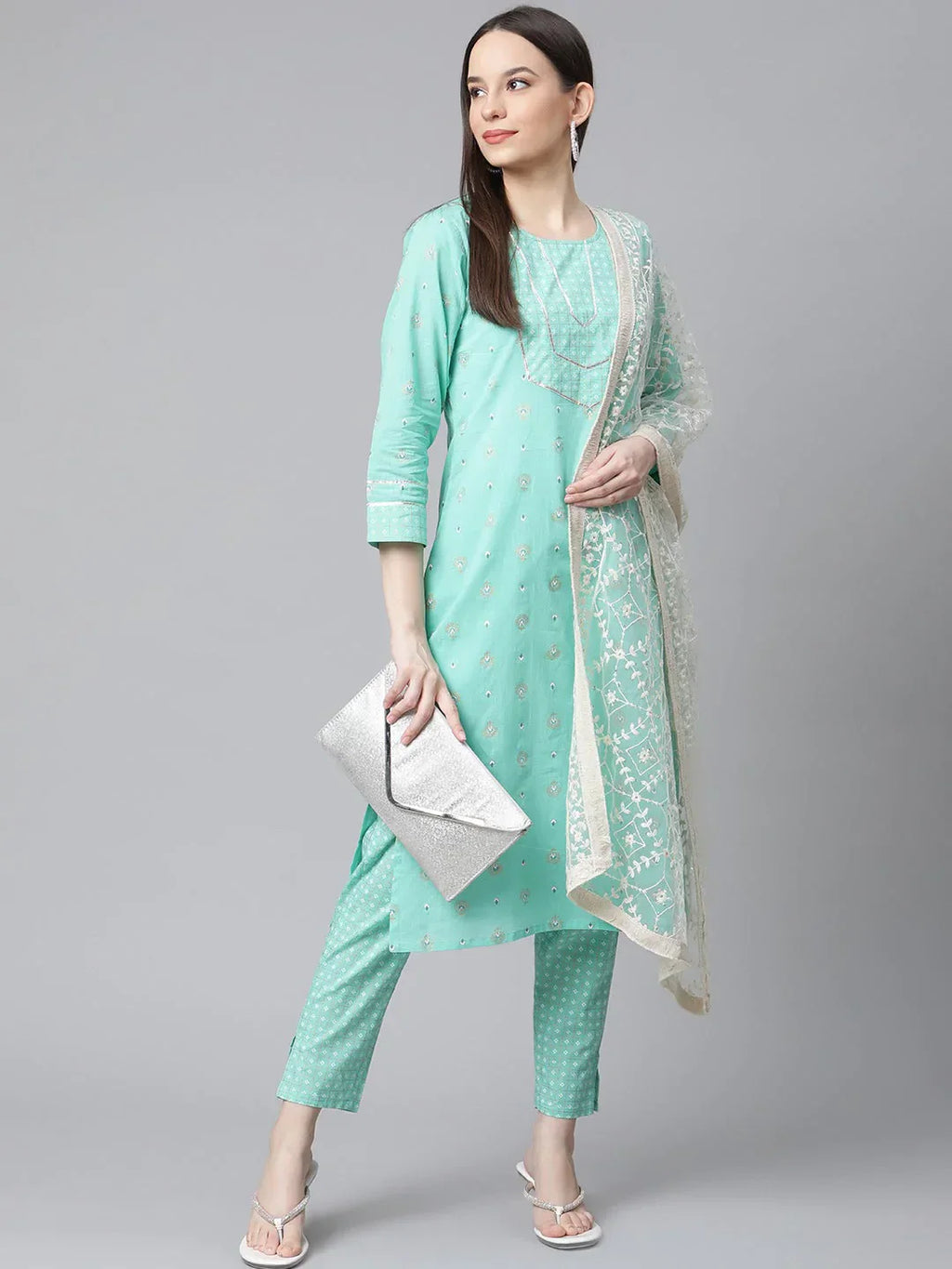 Jompers Women's Green Floral Printed Regular Pure Cotton Kurta with Trousers & With Dupatta