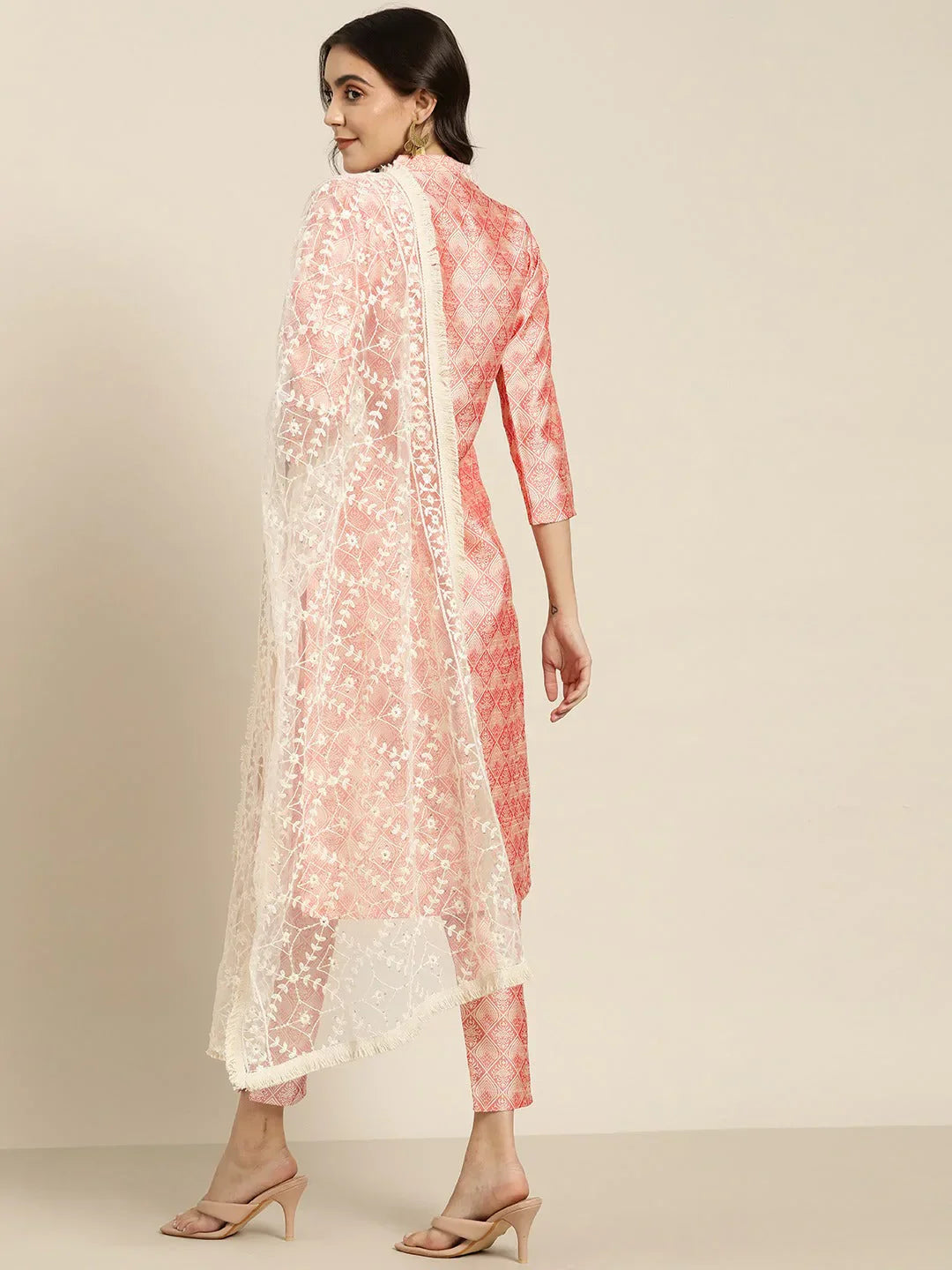 Jompers Women's Pink Jacquard Woven Design Straight Kurta Trousers & Chikankari Dupatta