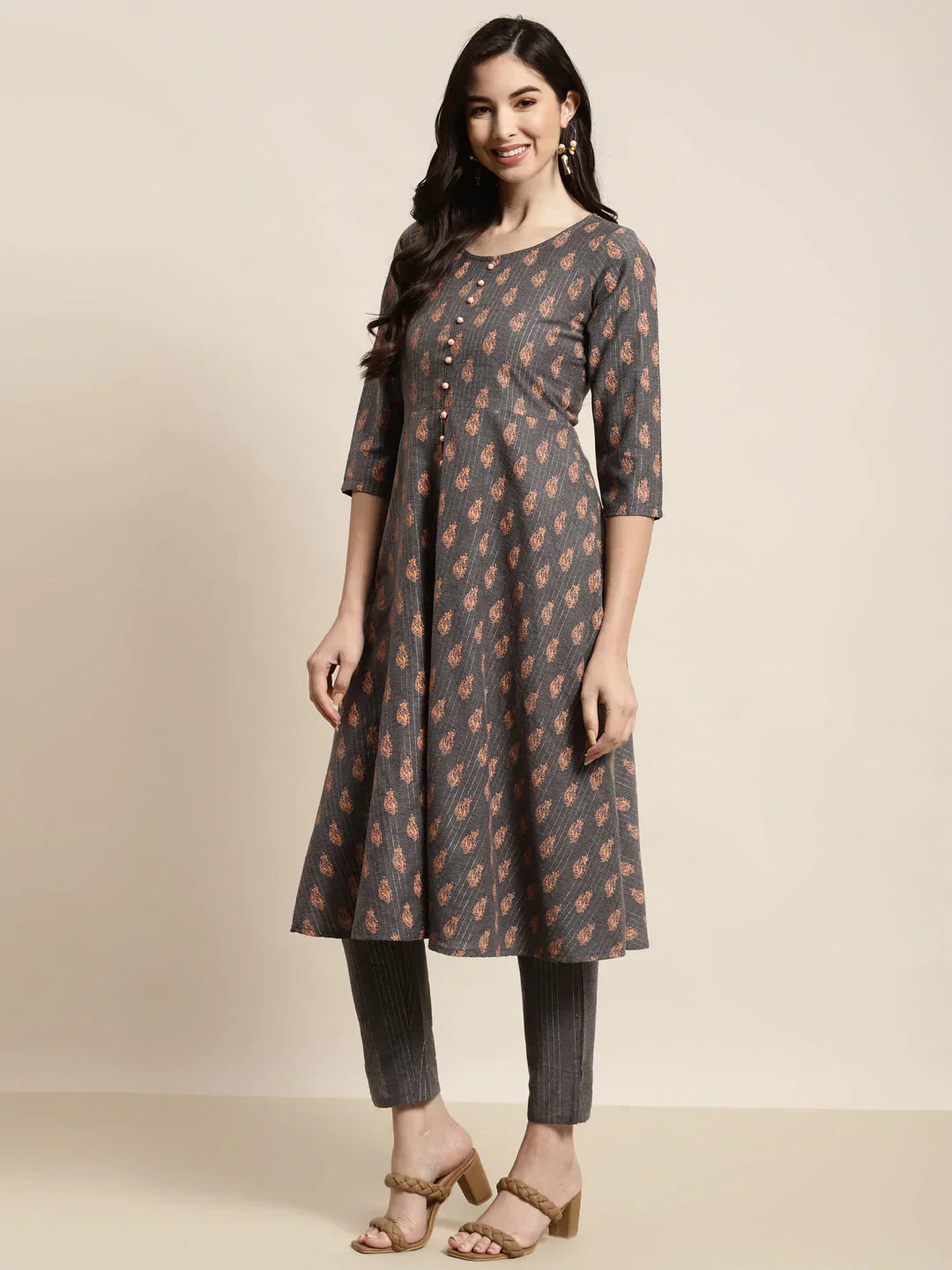 Jompers Women's Printed Kurta with Trousers & With Dupatta - Grey