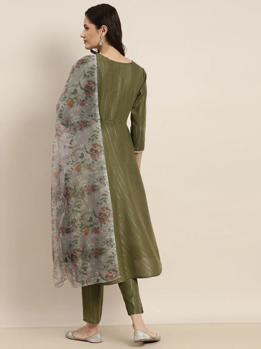 Jompers Women's Gotta Patti Kurta with Trousers & With Dupatta - Green