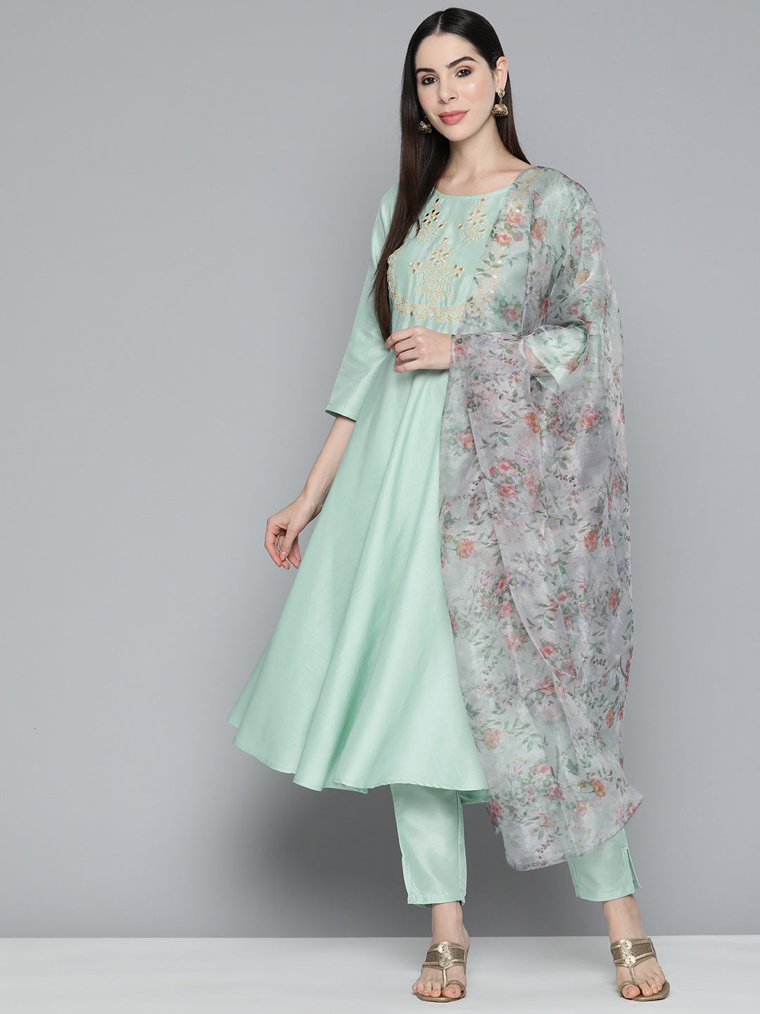 Jompers Women's Green Floral Embroidered Mirror Work Kurta with Trousers & With Dupatta
