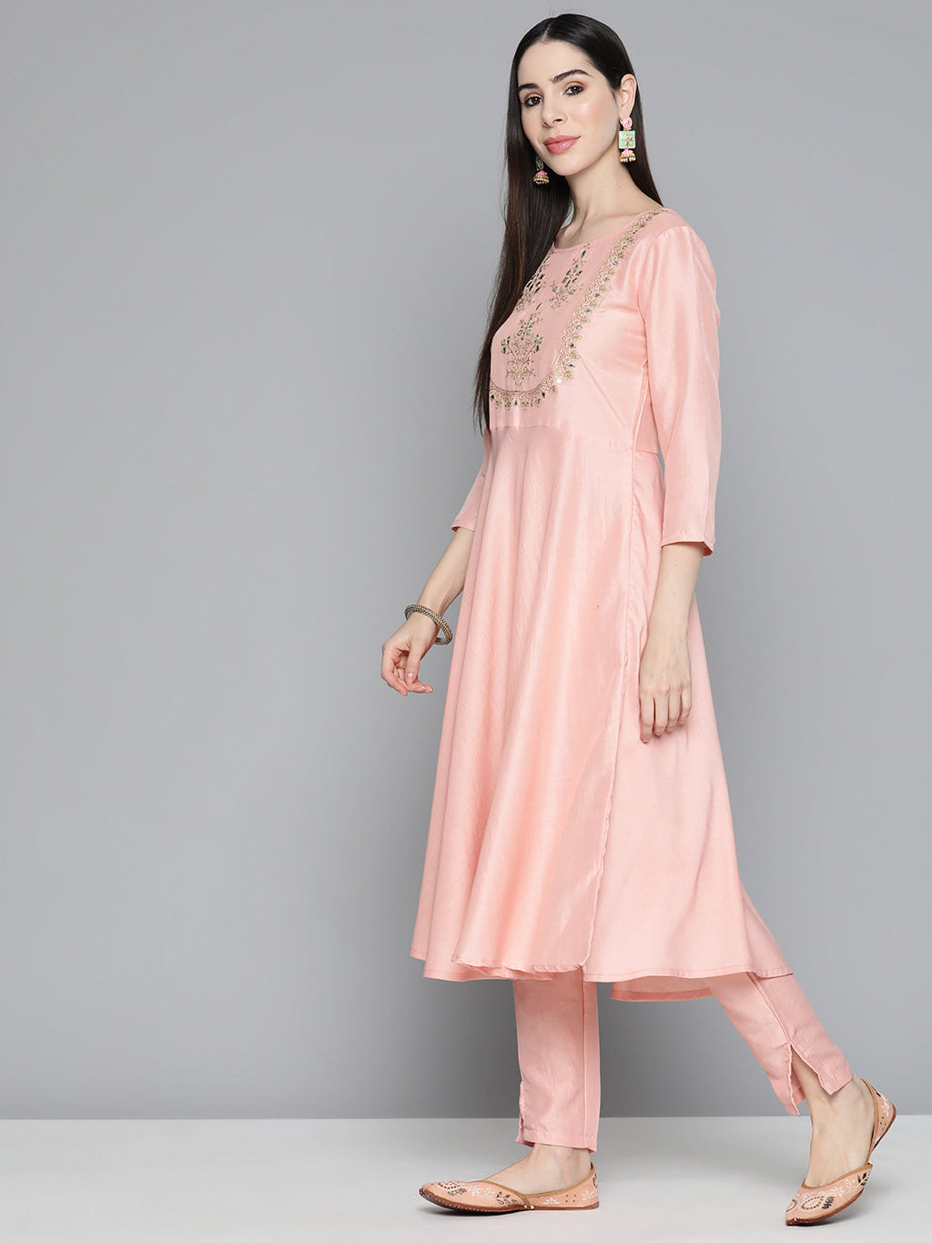 Jompers Women's Peach Floral Embroidered Mirror Work Kurta with Trousers & With Dupatta
