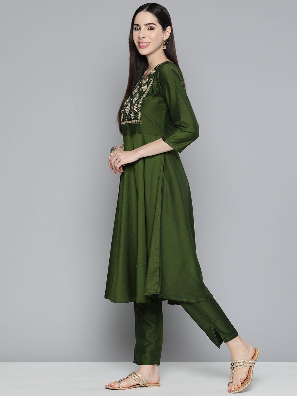 Jompers Women's Olive Green Floral Embroidered Mirror Work Kurta with Trousers & With Dupatta