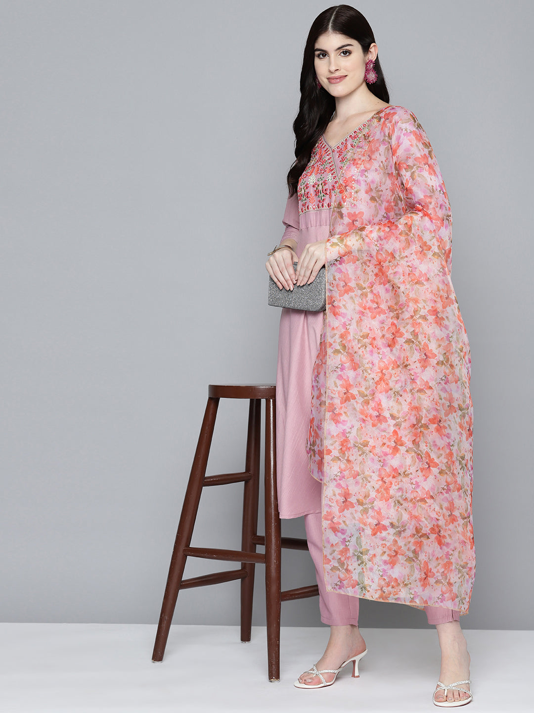 Jompers Women's Embroidered Thread Work Kurta & Trousers With Dupatta - Purple