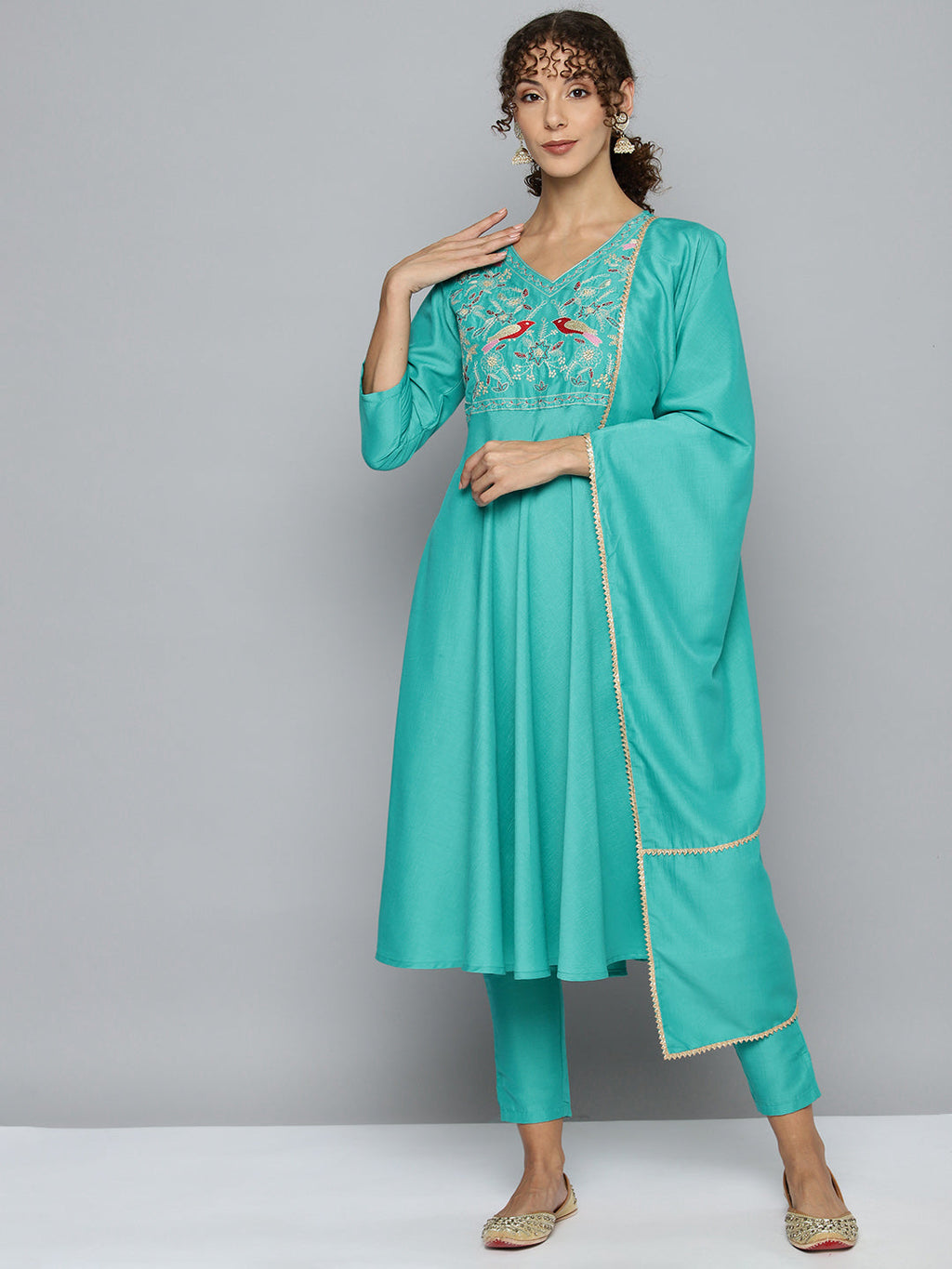 Jompers Women's Embroidered Silk Flared kurta,pant with dupatta set - Green