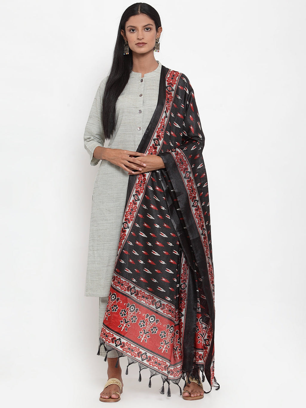 Jompers Women Grey Solid Kurta with Trousers & Dupatta