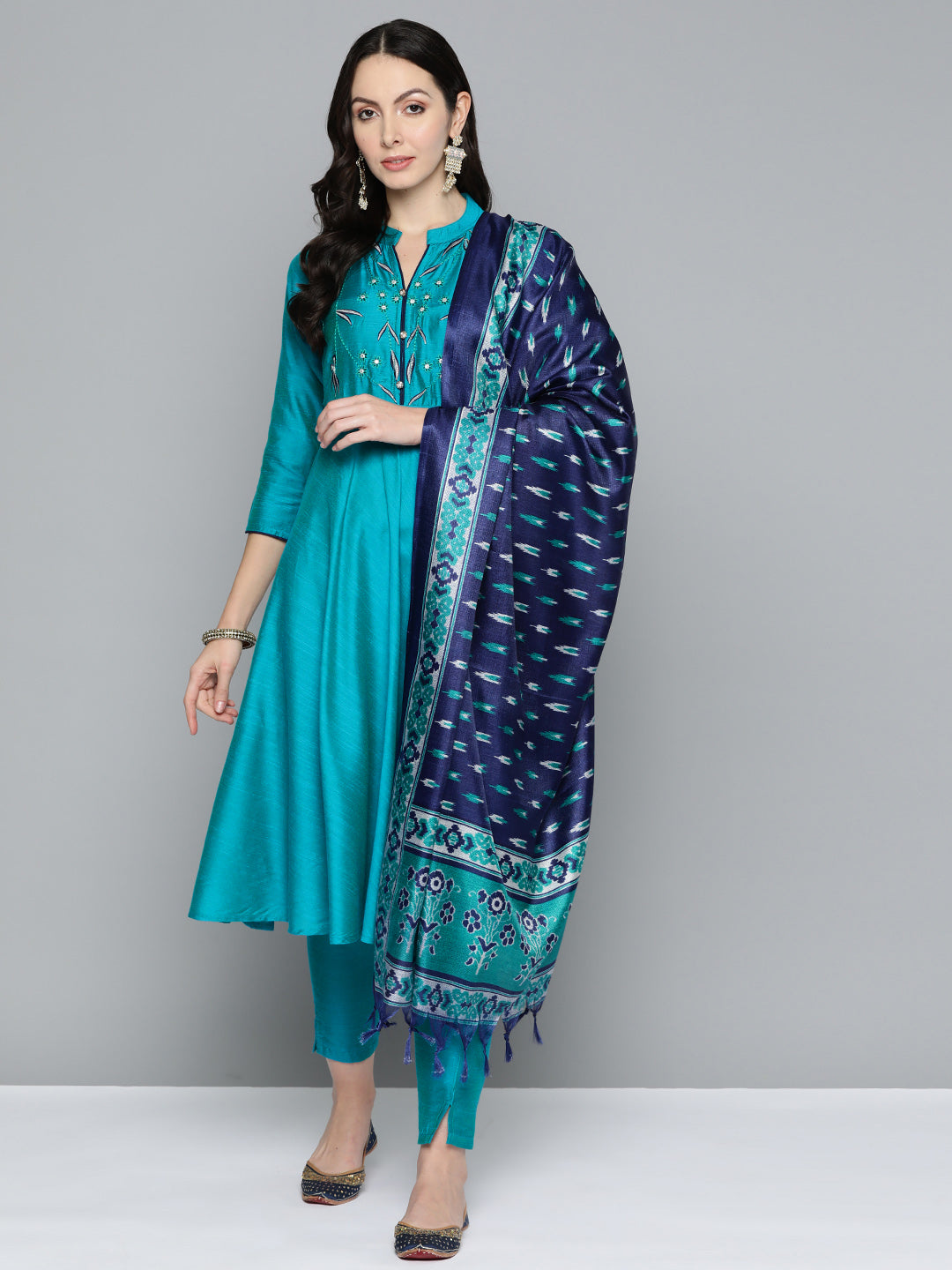 Jompers Women's Floral Embroidered Kurta with Trousers & With Dupatta - Blue