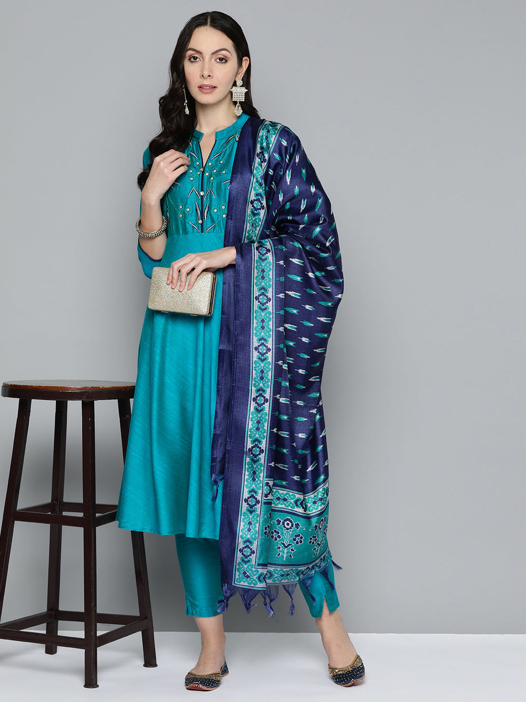 Jompers Women's Floral Embroidered Kurta with Trousers & With Dupatta - Blue