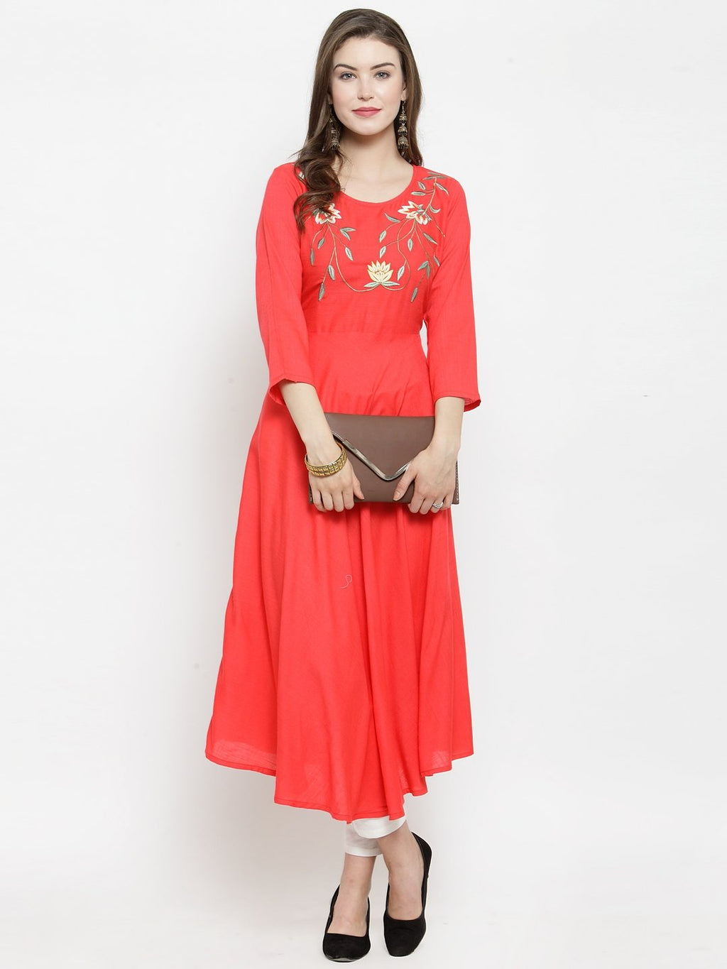 Jompers Women Peach embroidered Flaired Kurta