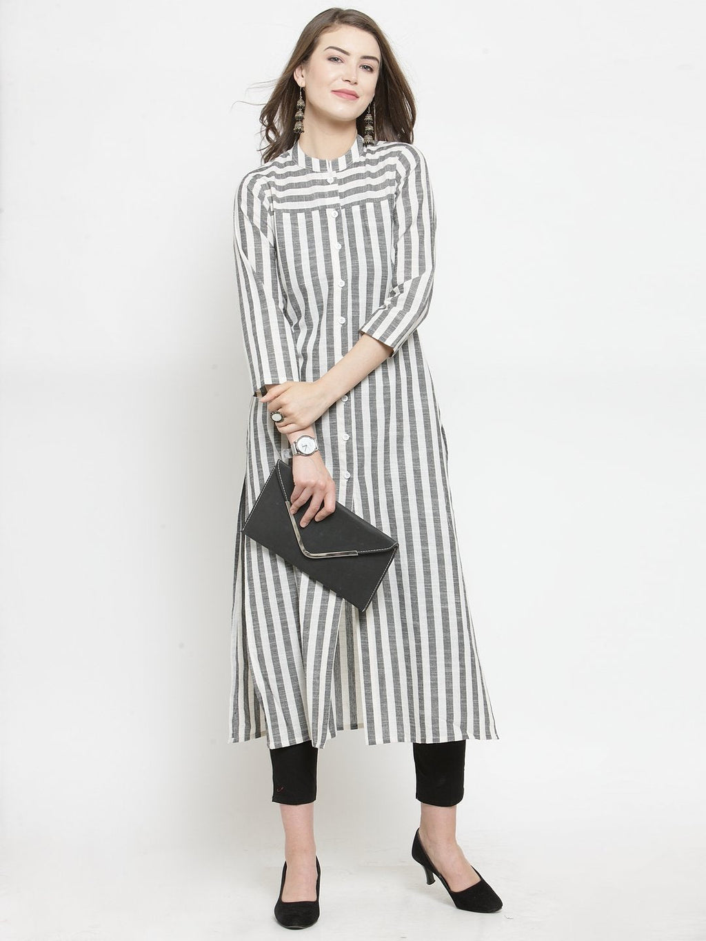 Jompers Women Grey & Off-White Striped Cotton Straight Kurta