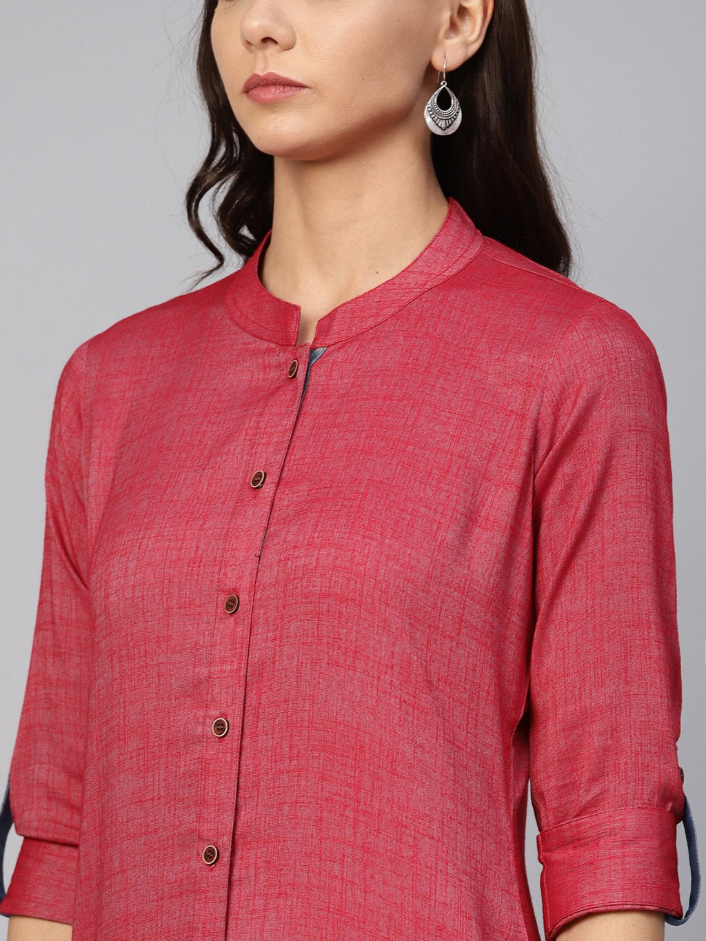 Jompers Women Maroon Woven Design Straight Rayon Kurta with Trousers
