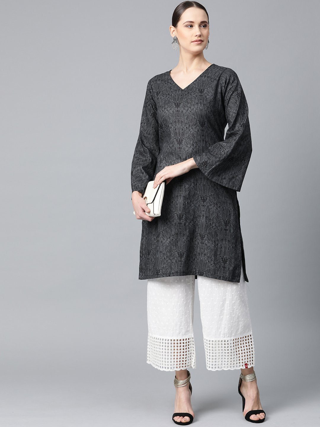 Jompers Women Charcoal Grey & Black Printed Straight Kurta