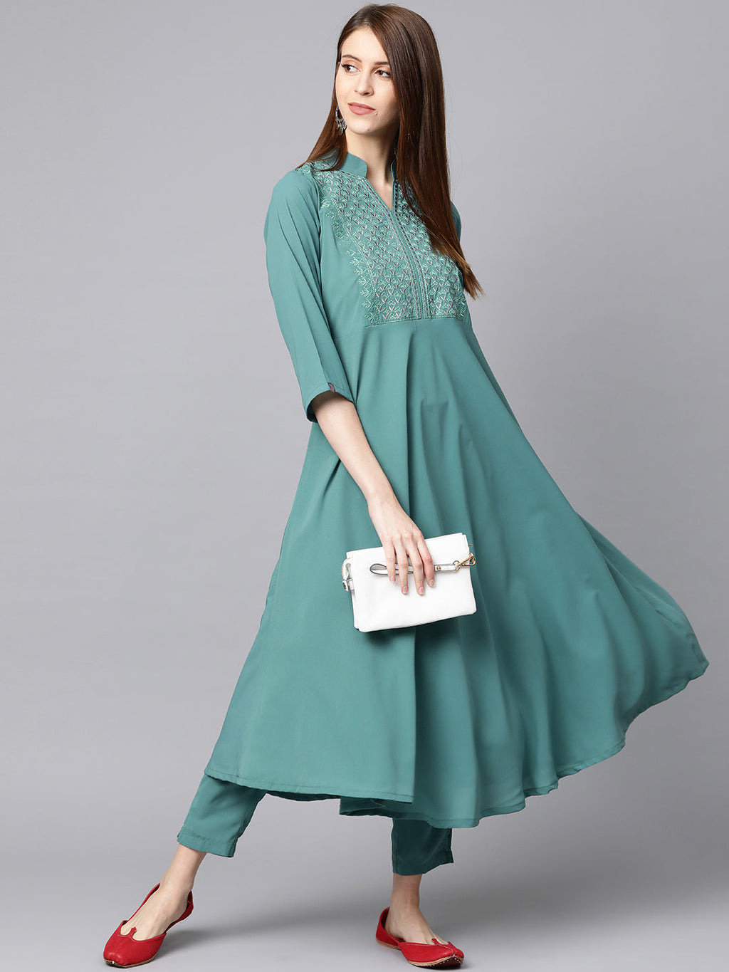 Jompers Women Green Embroidered Yoke Design A-Line Kurta