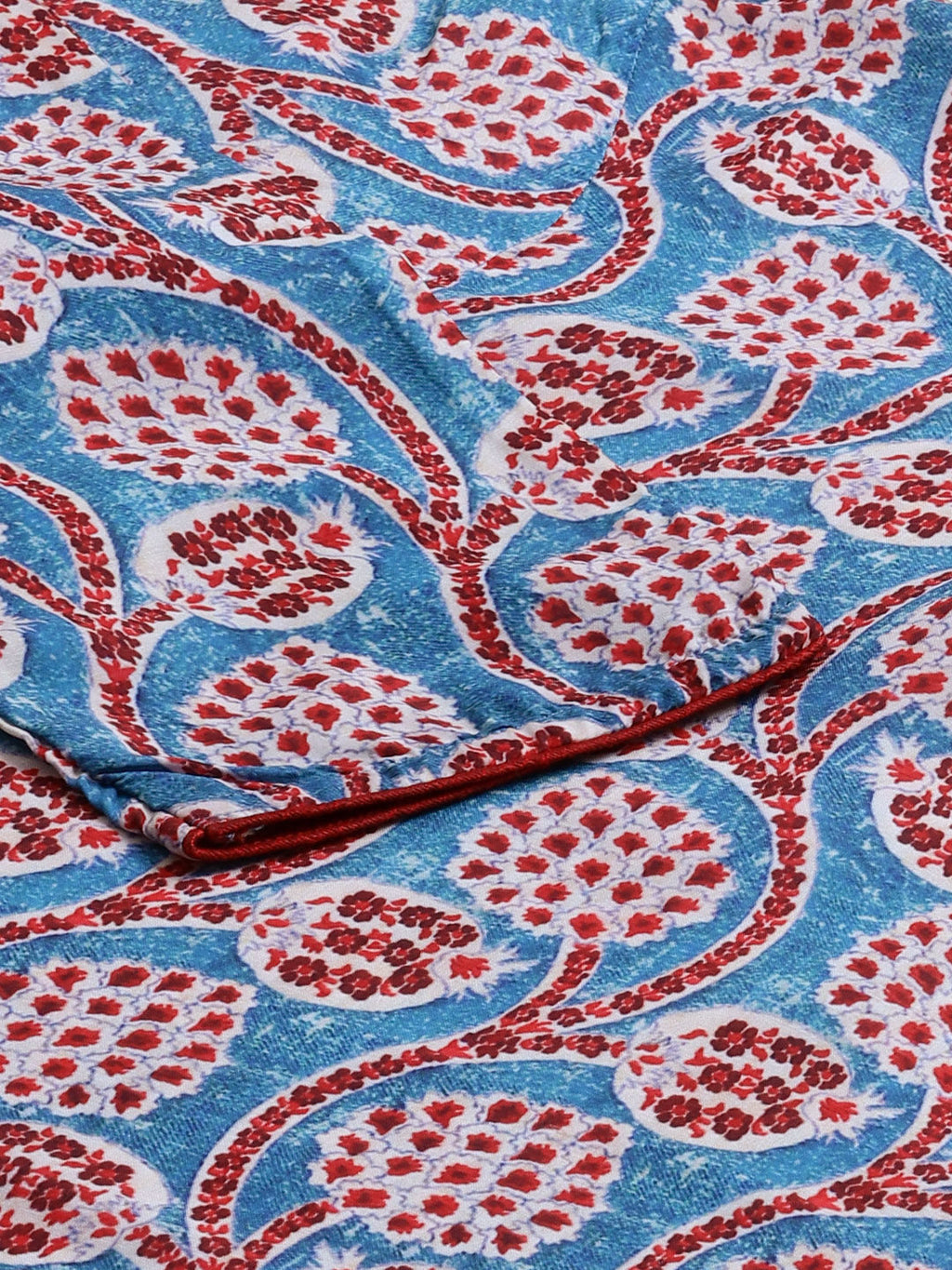 Jompers Women Blue & Red Ethnic Motifs Printed Keyhole Neck Kurta