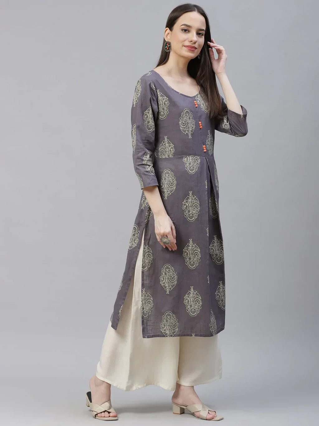 Jompers Women's Grey & Orange Ethnic Motifs Printed Block Print Kurta with Box Pleate