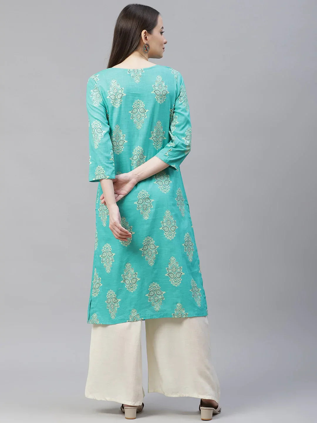 Jompers Women's Sea Green & Yellow Ethnic Motifs Printed Block Print Kurta with Box Pleate