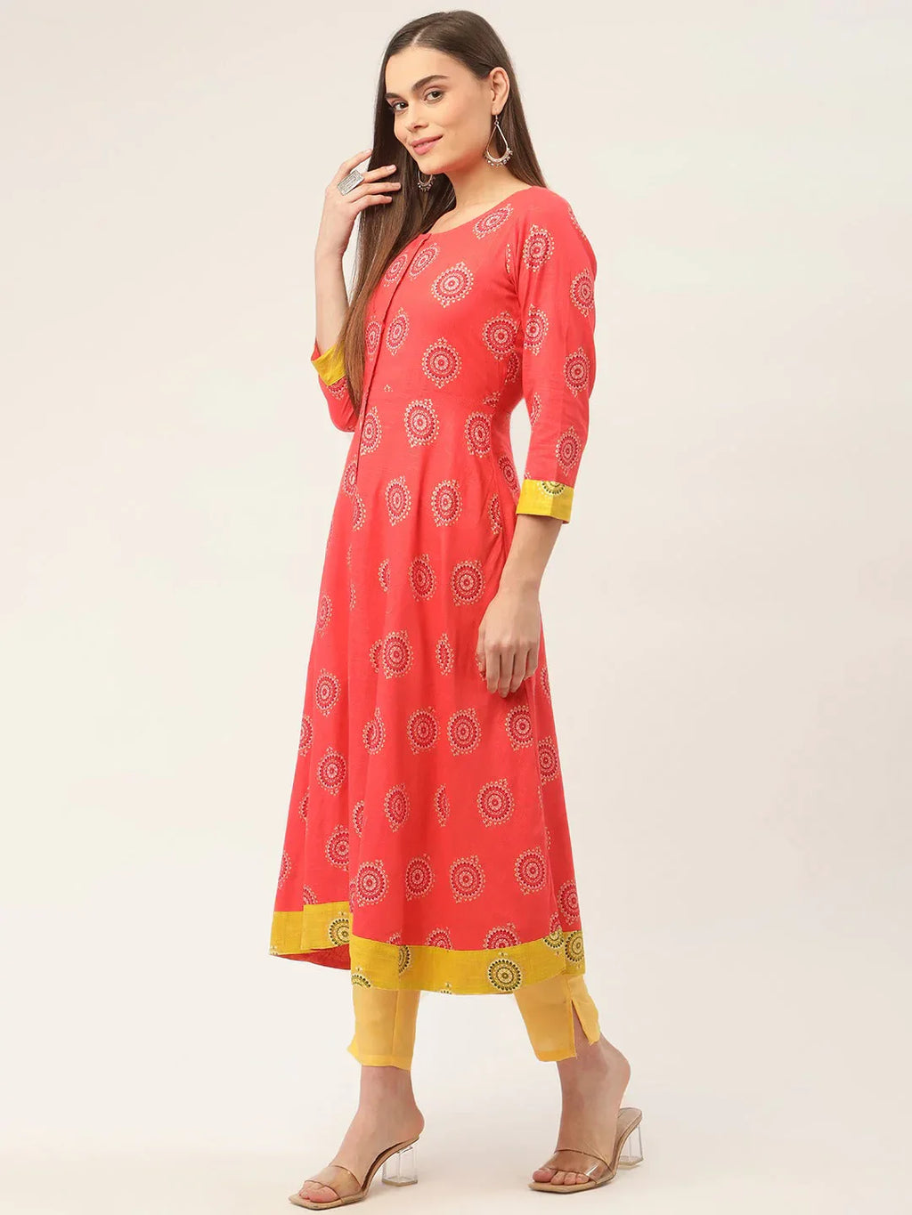 Jompers Women's Red and Yellow Cotton Blend Flared Printed kurta
