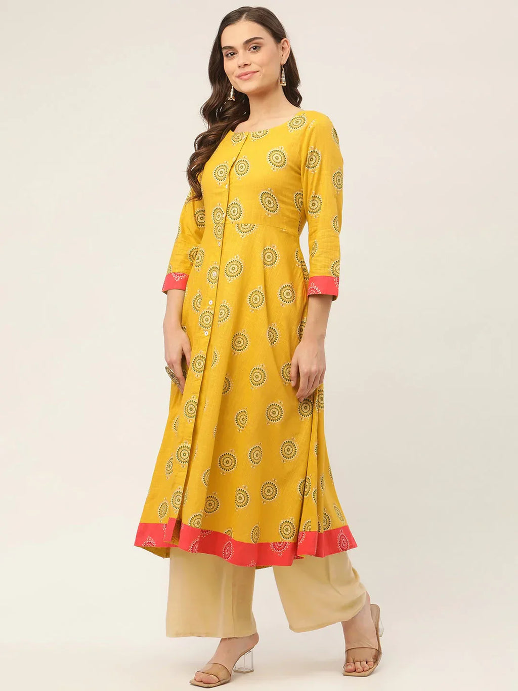 Jompers Women's Yellow and Red Cotton Blend Flared Printed kurta