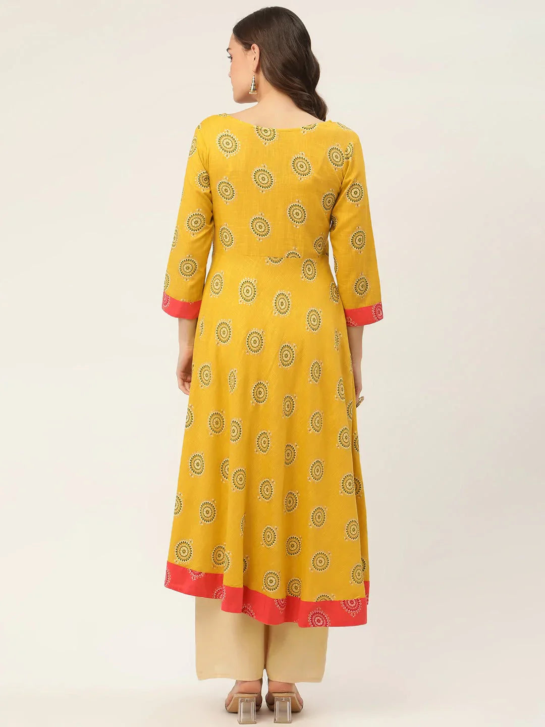 Jompers Women's Yellow and Red Cotton Blend Flared Printed kurta