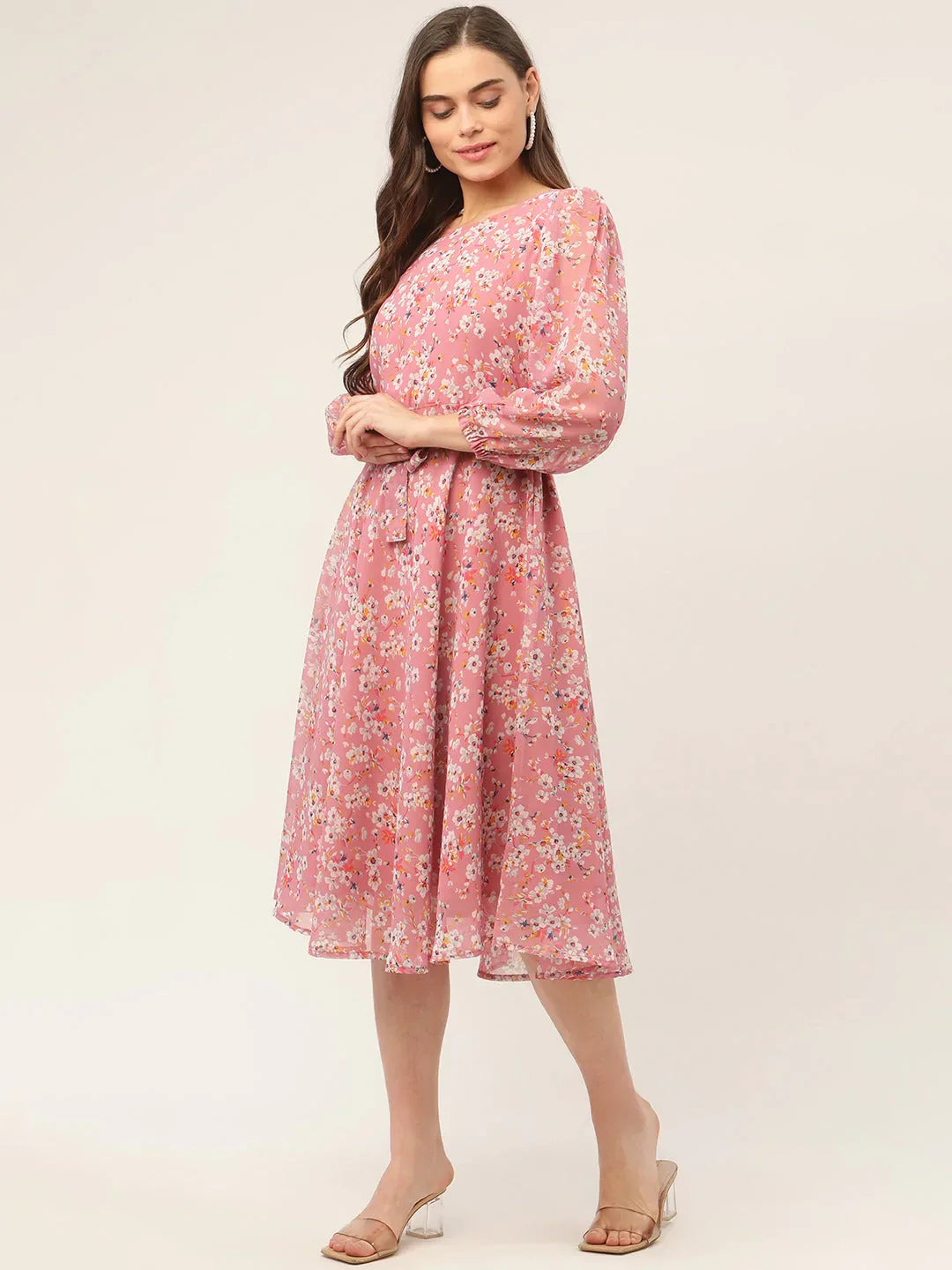 Jompers Women's Pink & White Georgette Floral Printed Kurta