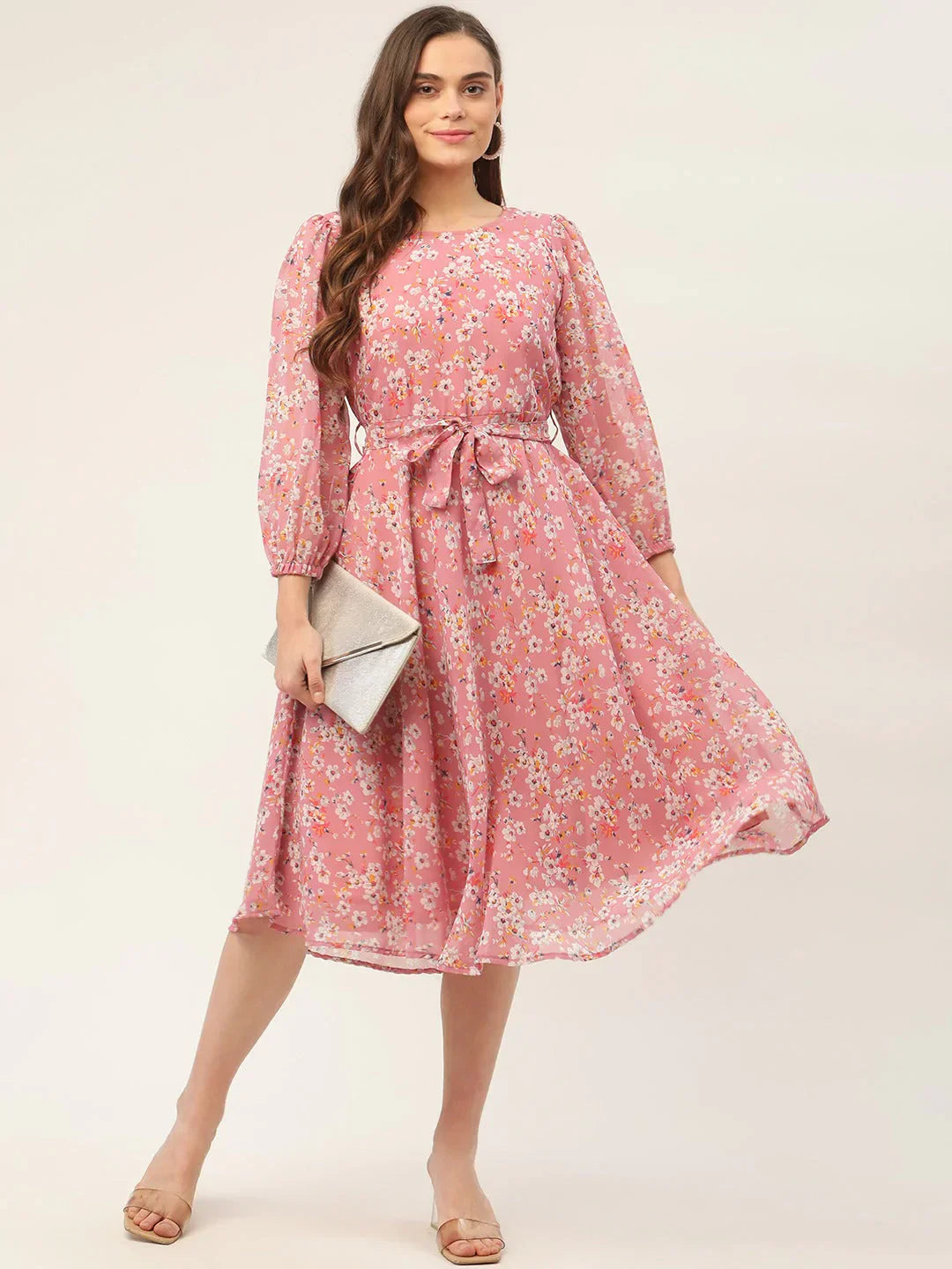 Jompers Women's Pink & White Georgette Floral Printed Kurta