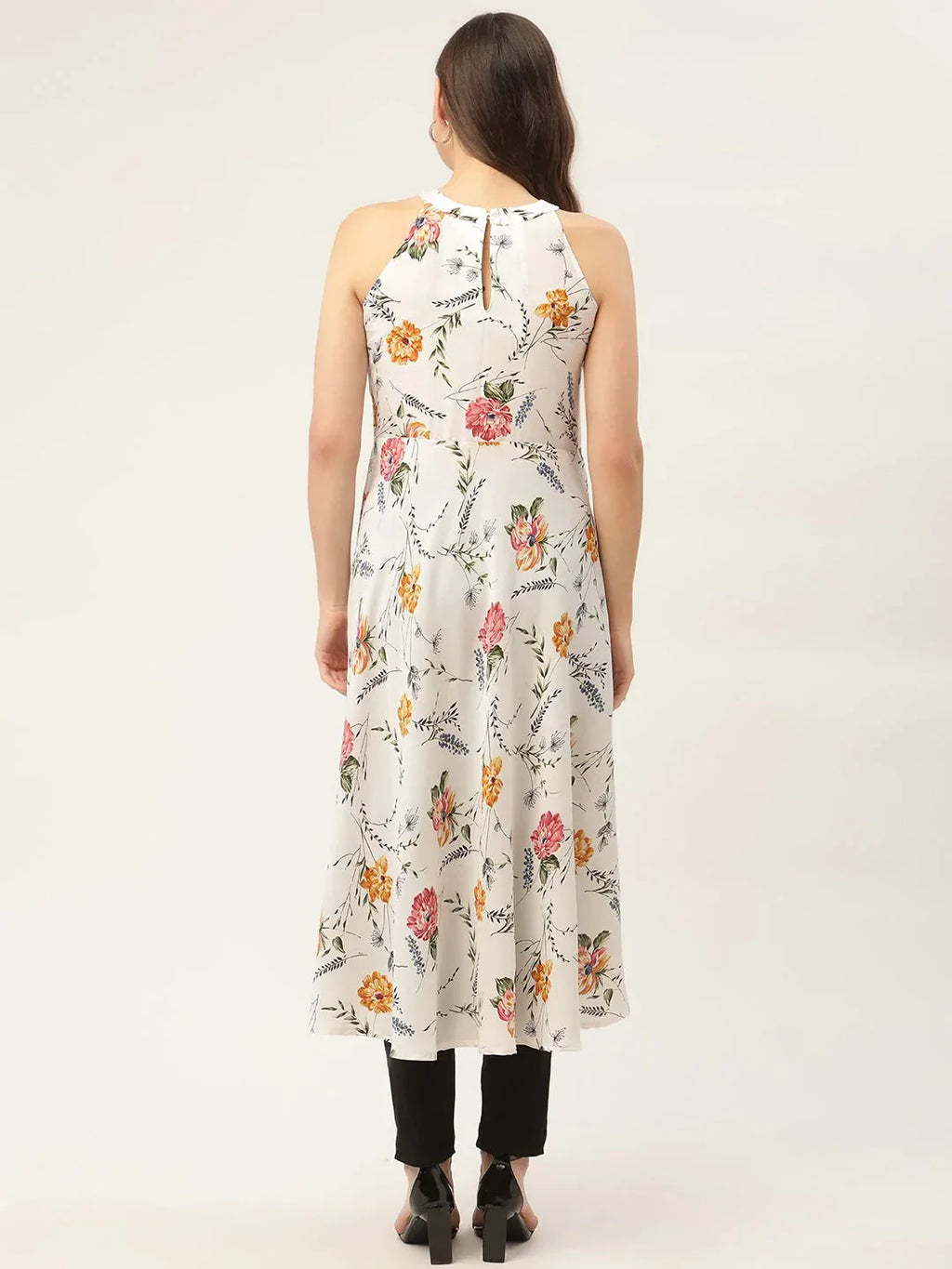 Jompers Women's White Floral Printed Anarkali Kurta