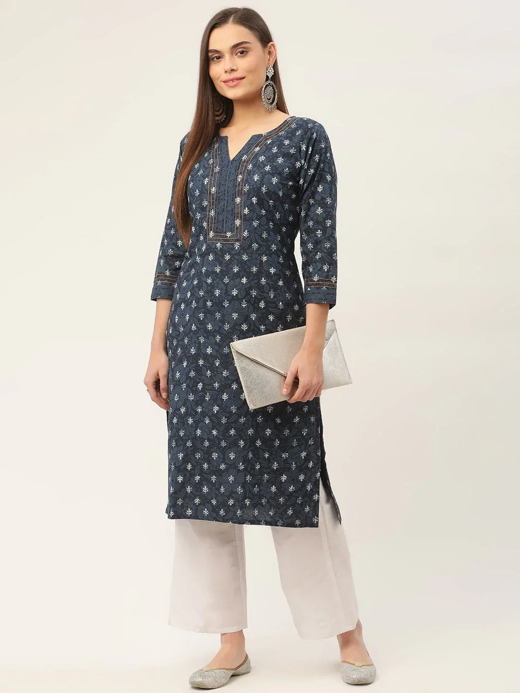 Jompers Women's Indigo Blue Pure Cotton Floral Printed Kurta