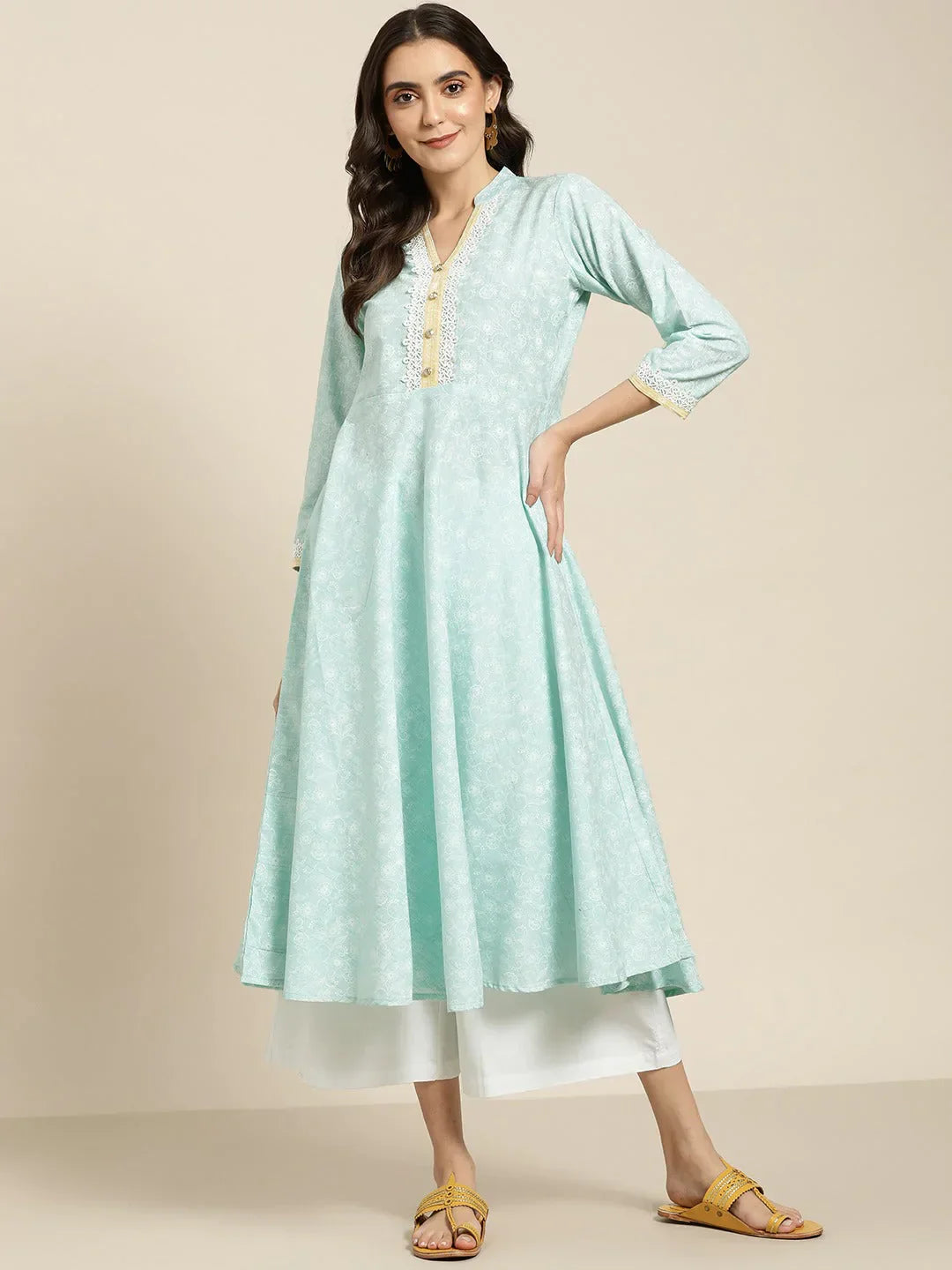 Jompers Women's Blue & White Ethnic Motifs Printed Lace Detail Anarkali Kurta