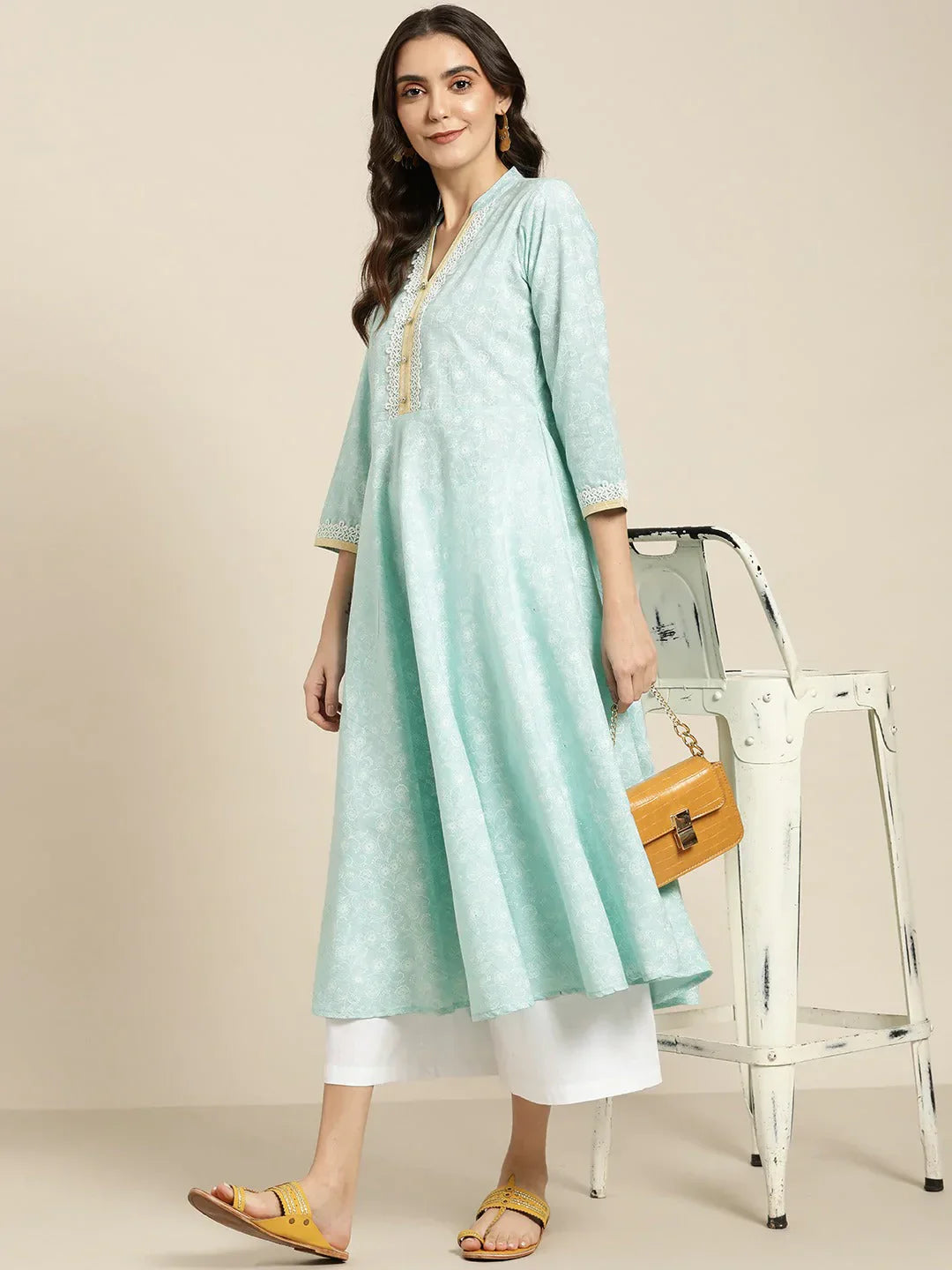 Jompers Women's Blue & White Ethnic Motifs Printed Lace Detail Anarkali Kurta