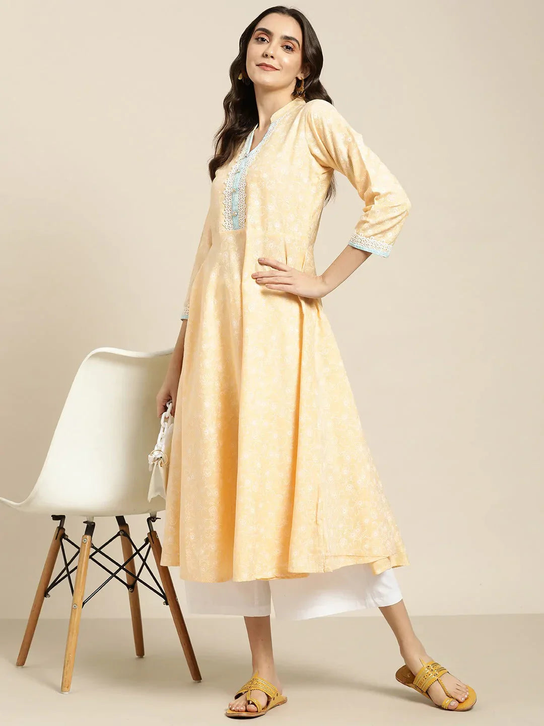 Jompers Women's Yellow & White Ethnic Motifs Printed Lace Detail Anarkali Kurta