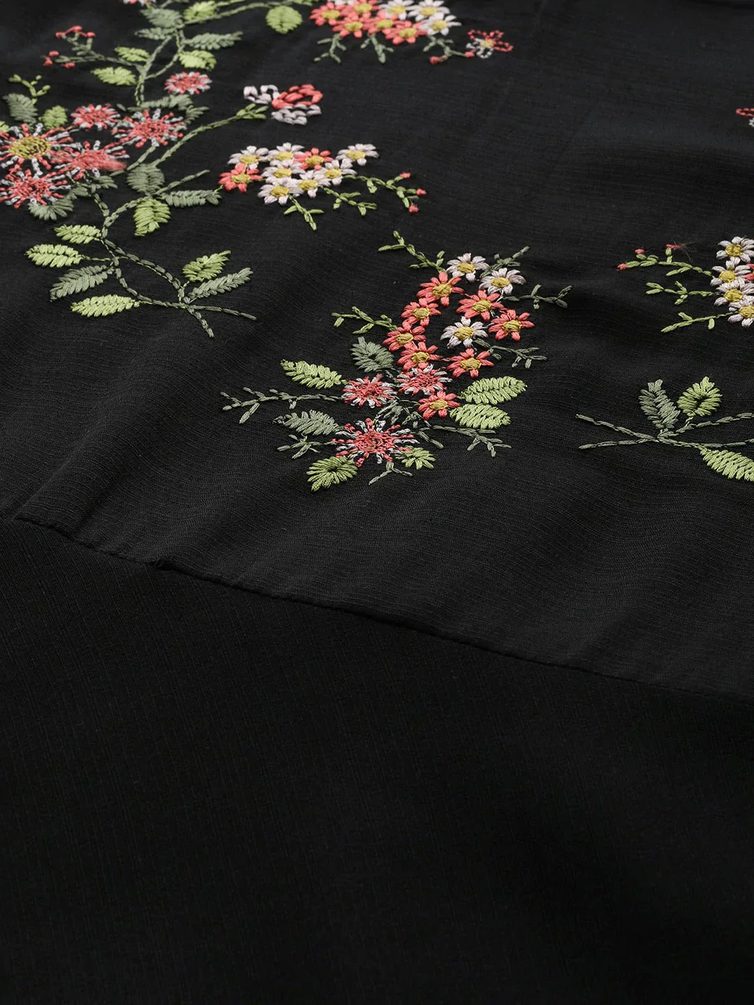 Jompers Women's Black & Green Floral Embroidered Georgette Anarkali Kurta