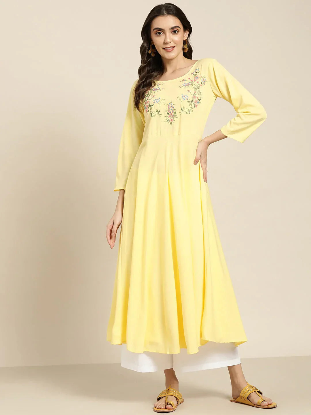 Jompers Women's Yellow & Green Floral Embroidered Georgette Anarkali Kurta
