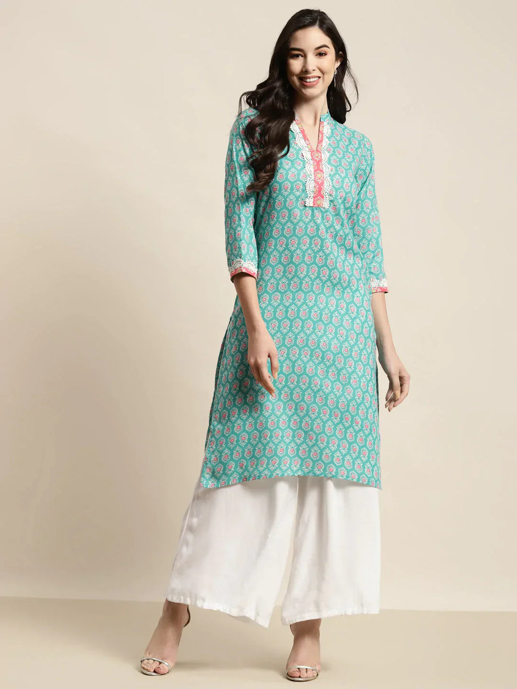 Jompers Women's Ethnic Motifs Thread Work Kurta - Blue
