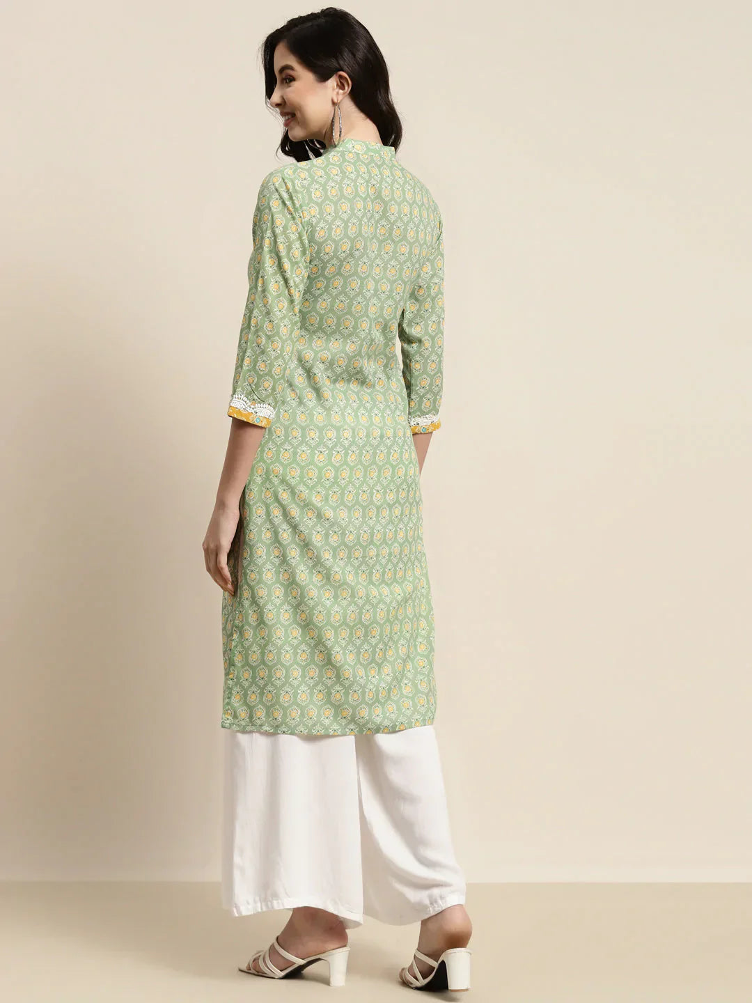 Jompers Women's Ethnic Motifs Thread Work Kurta - Yellow