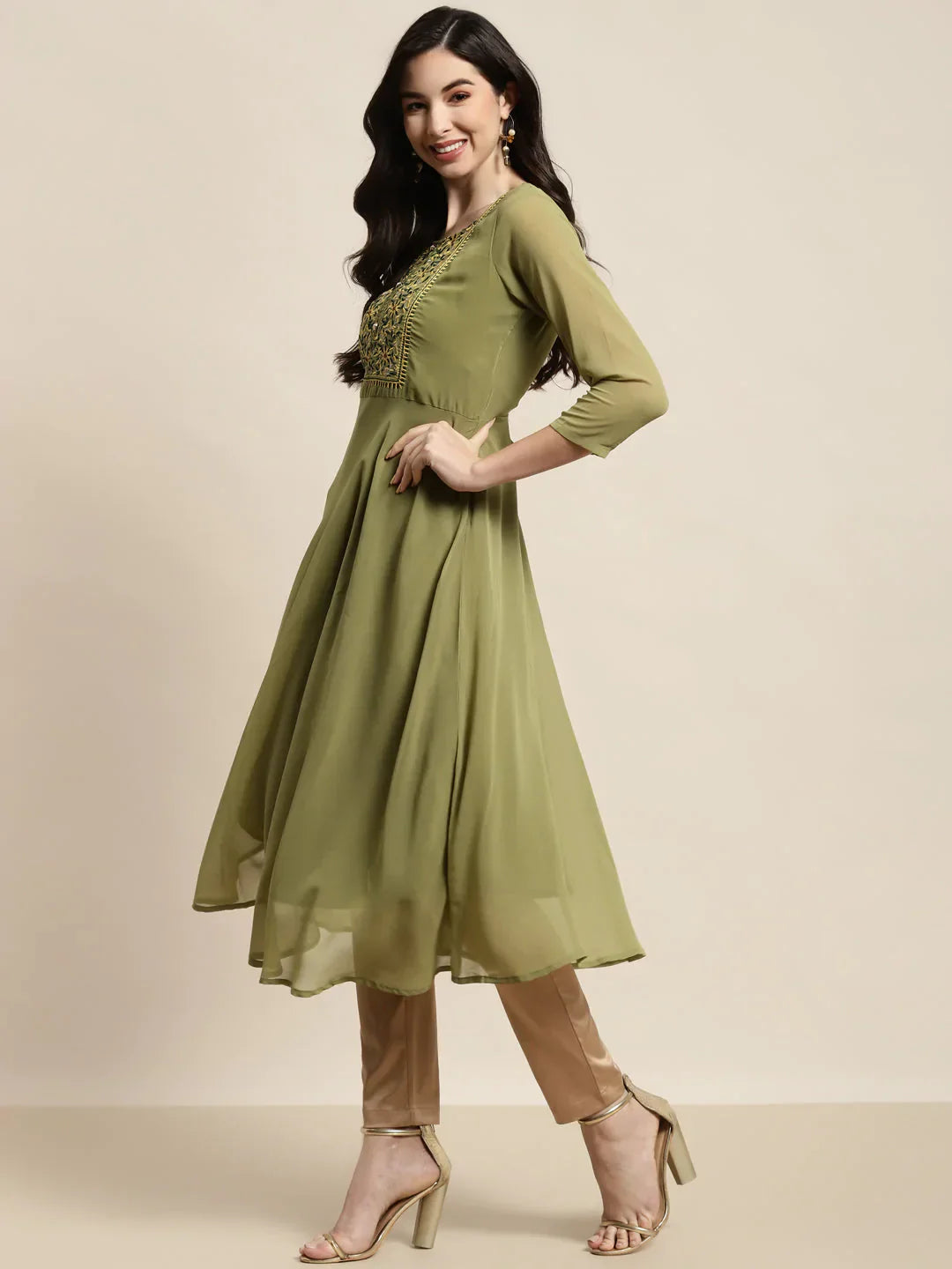 Jompers Women's Yoke Design Georgette Anarkali Kurta - Green