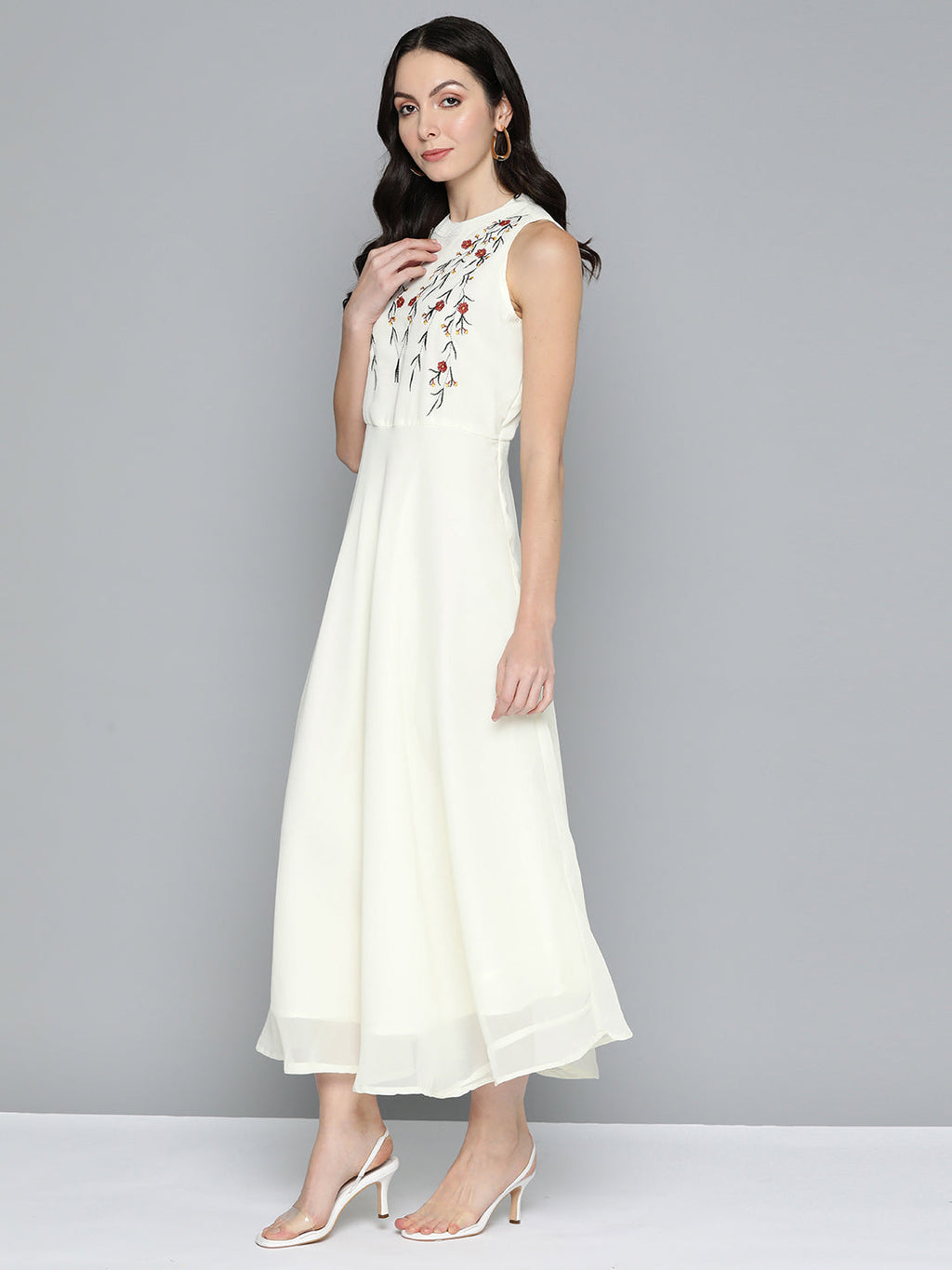 Jompers Women's Embroidered A-Line Midi Dress - Ivory