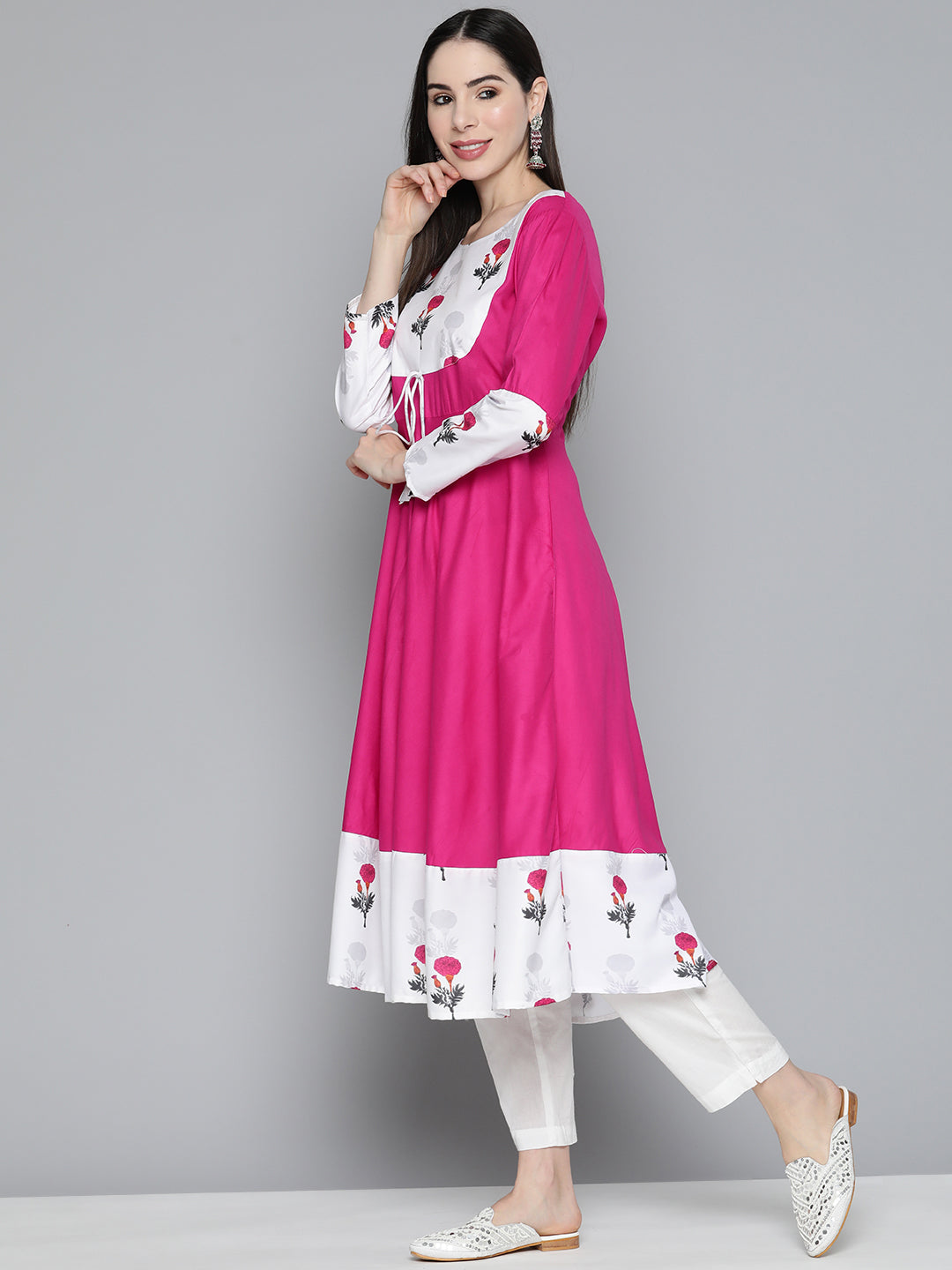 Jompers Women's Floral Printed Pink Floral Kurta