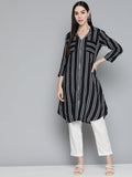 Jompers Women's Black Striped Kurta