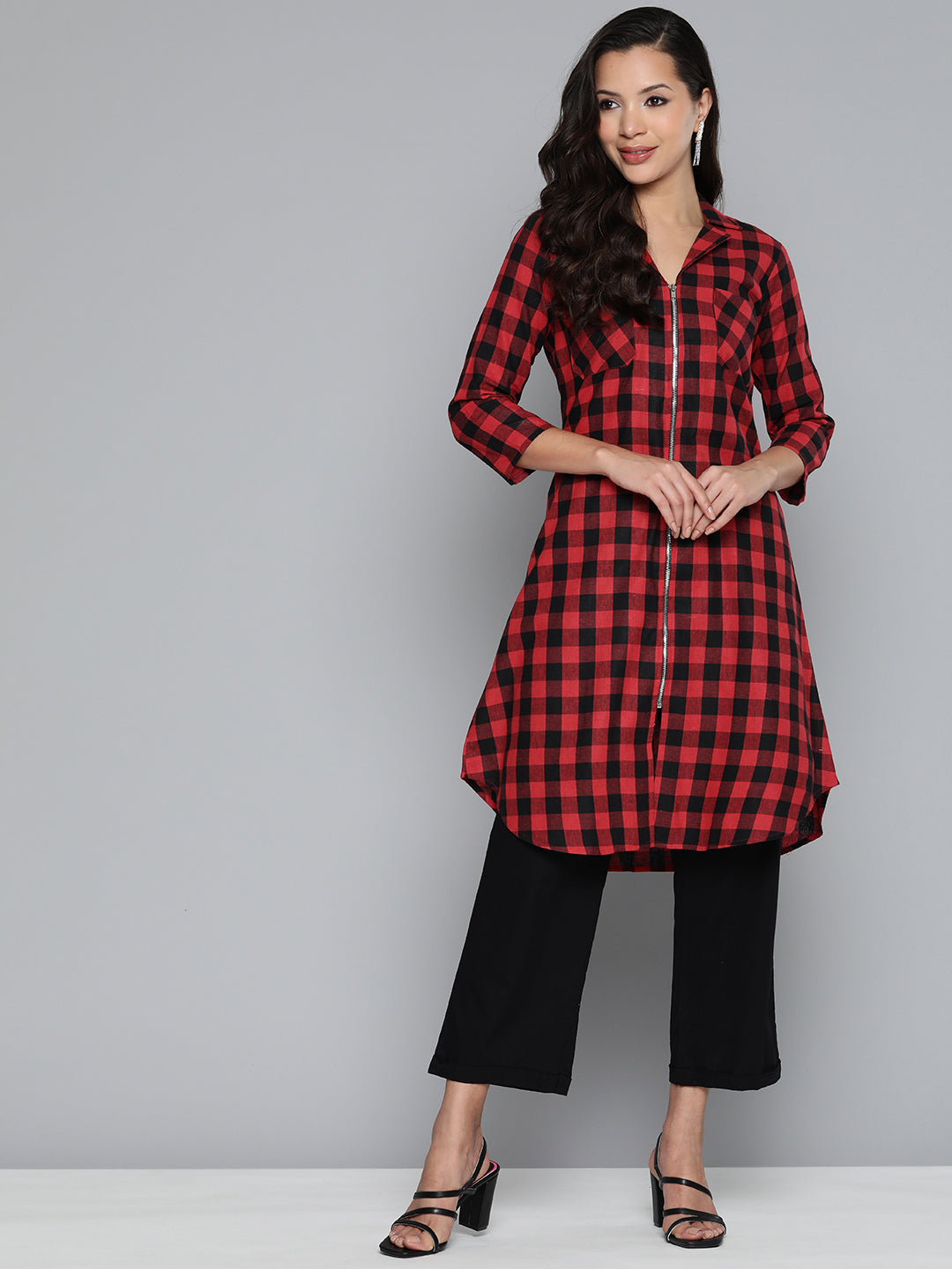 Jompers Women's Red-Black Checks Kurta