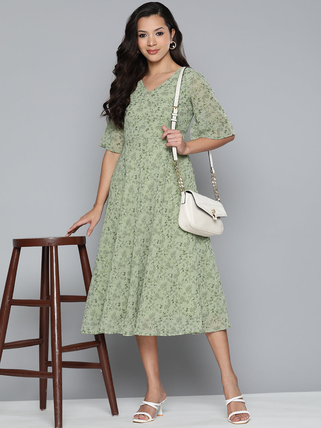 Jompers Women's Floral Georgette A-Line Midi Dress - Green