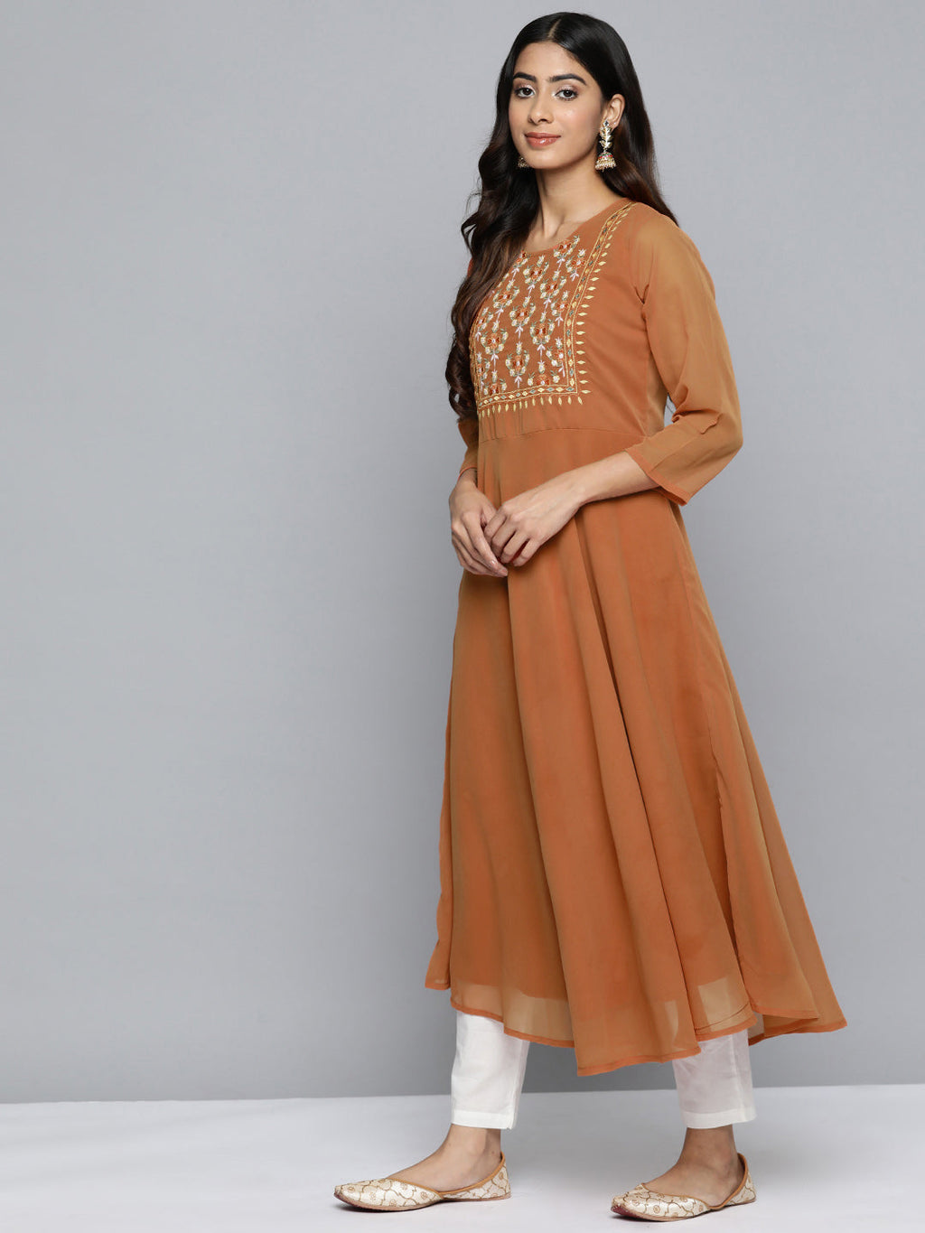 Jompers Women's Floral Embroidered Thread Work Floral Georgette Anarkali Kurta - Orange