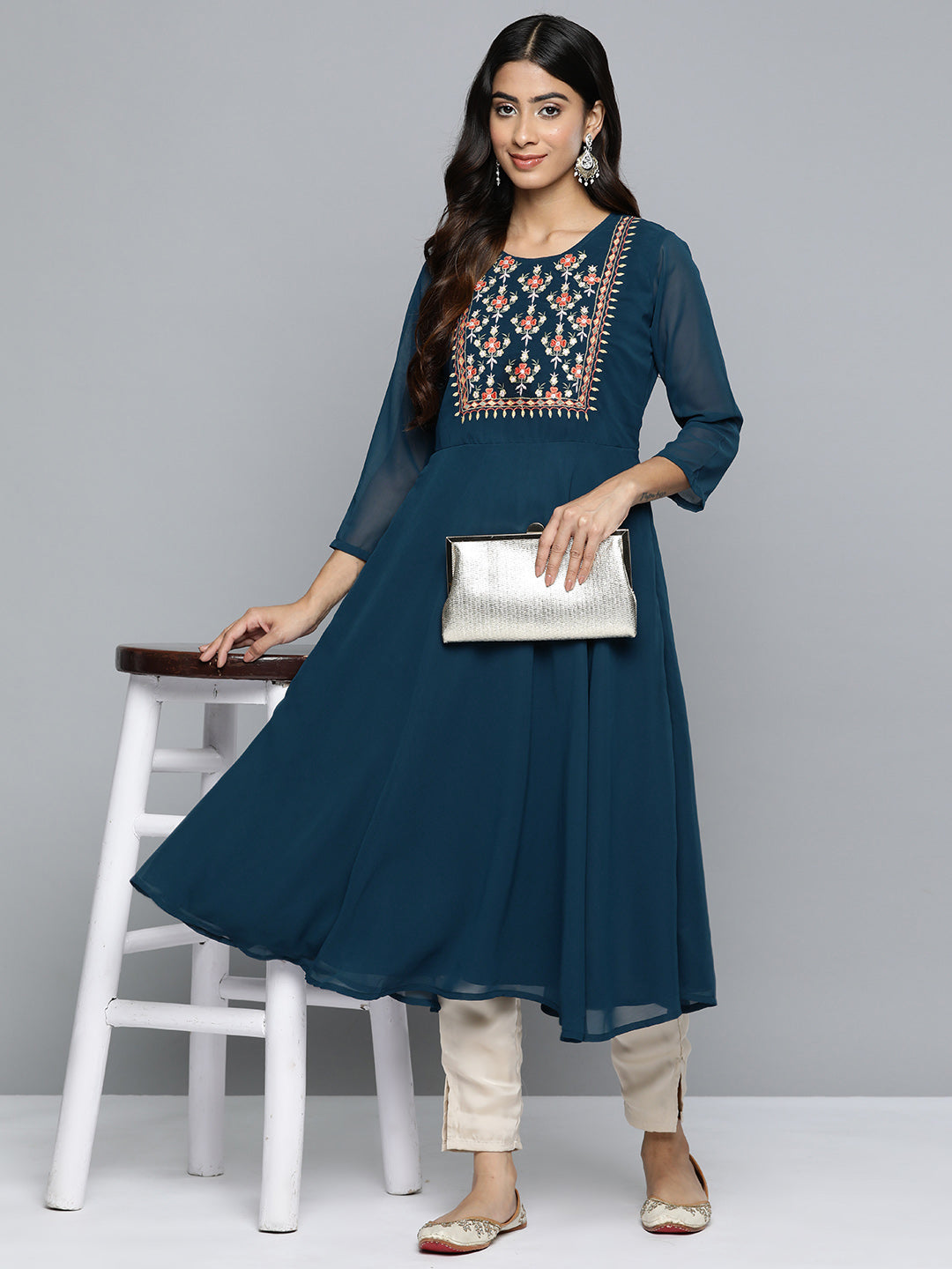 Jompers Women's Floral Embroidered Thread Work Floral Georgette Anarkali Kurta - Teal
