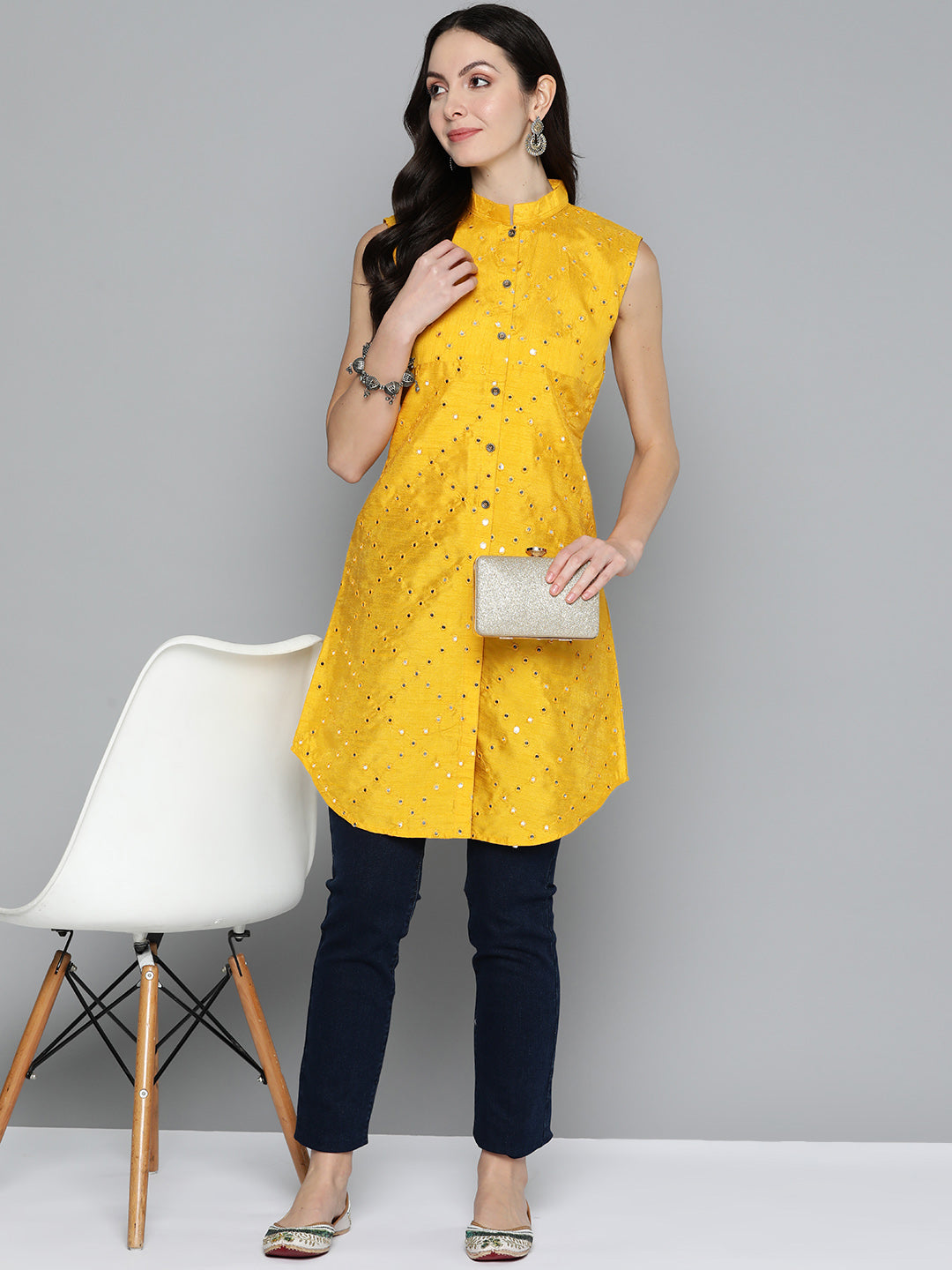 Jompers Women's Geometric Embroidered Mirror Work Kurta - Mustard