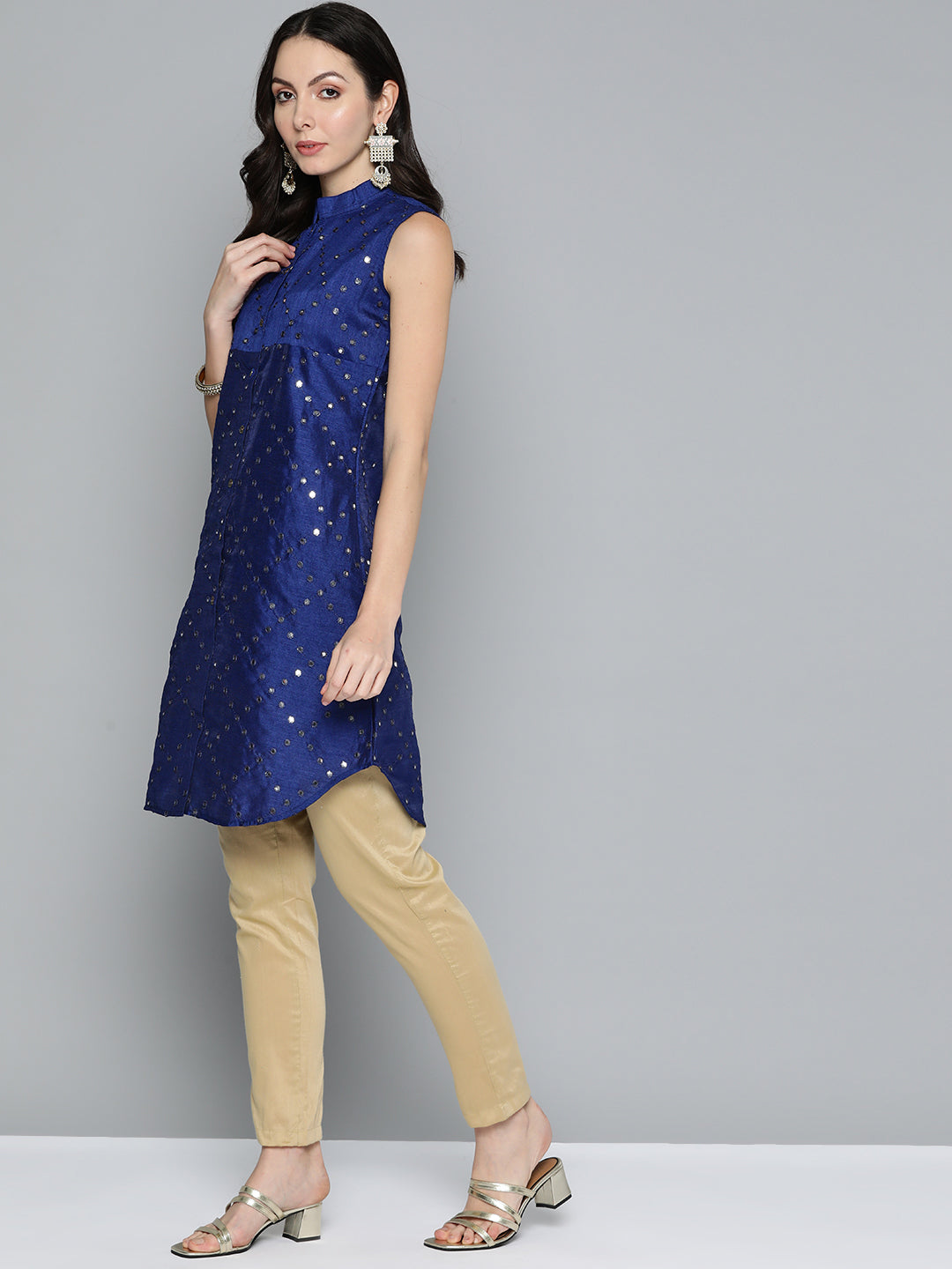Jompers Women's Geometric Embroidered Mirror Work Kurta - Navy Blue
